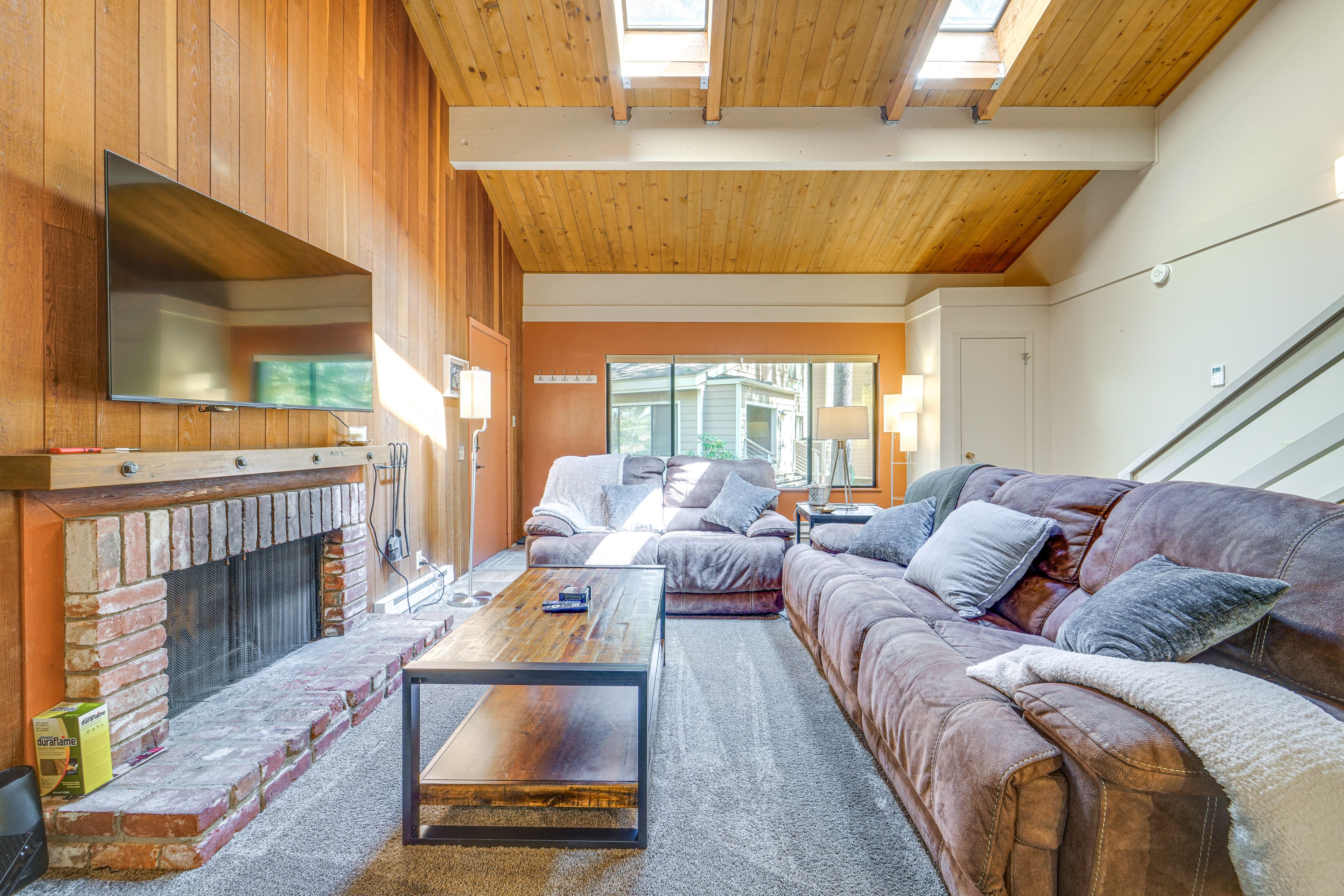 Incline Village Vacation Rental | 3BR | 2BA | Stairs Required | 1,253 Sq Ft