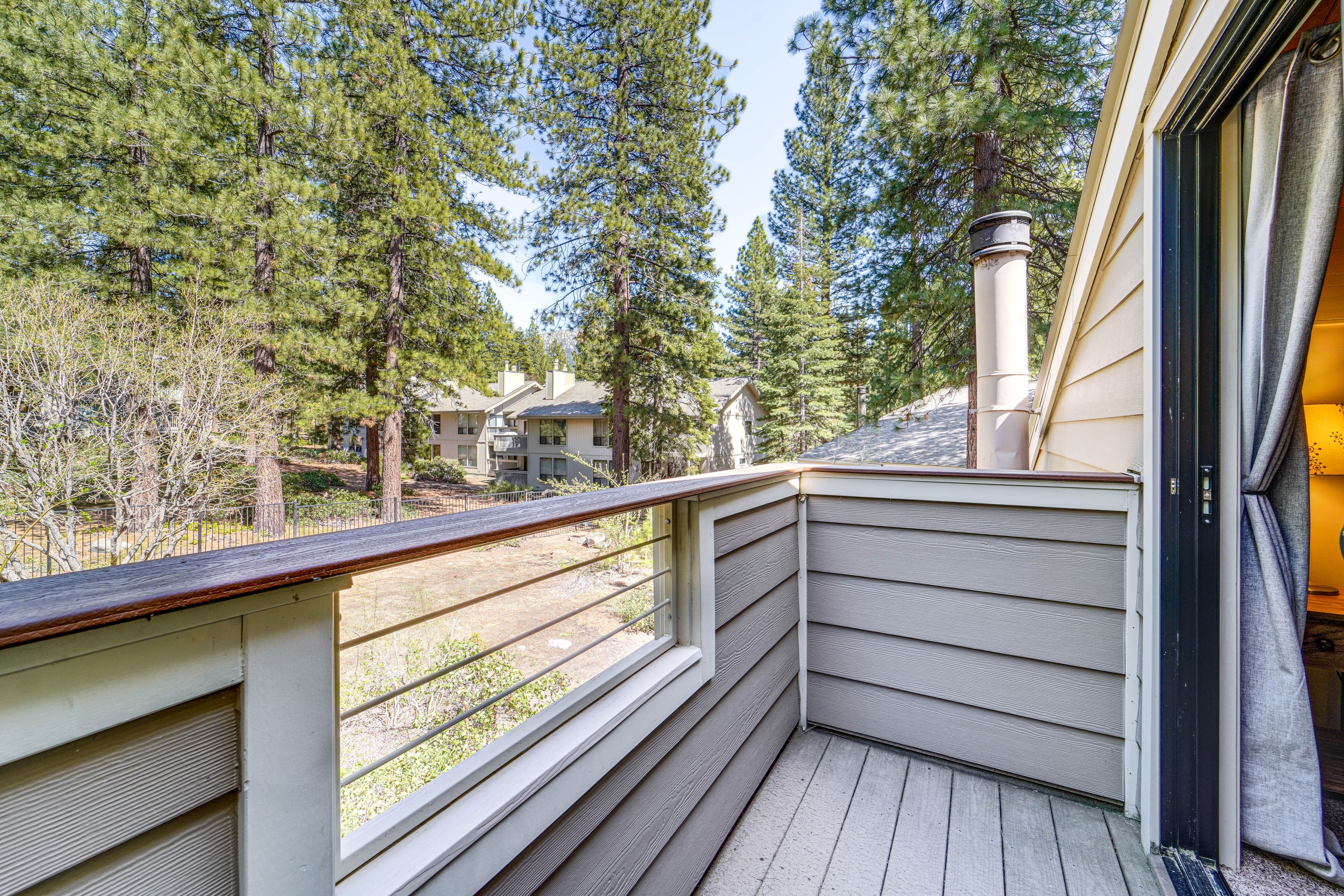 Private Balcony | 2nd Floor