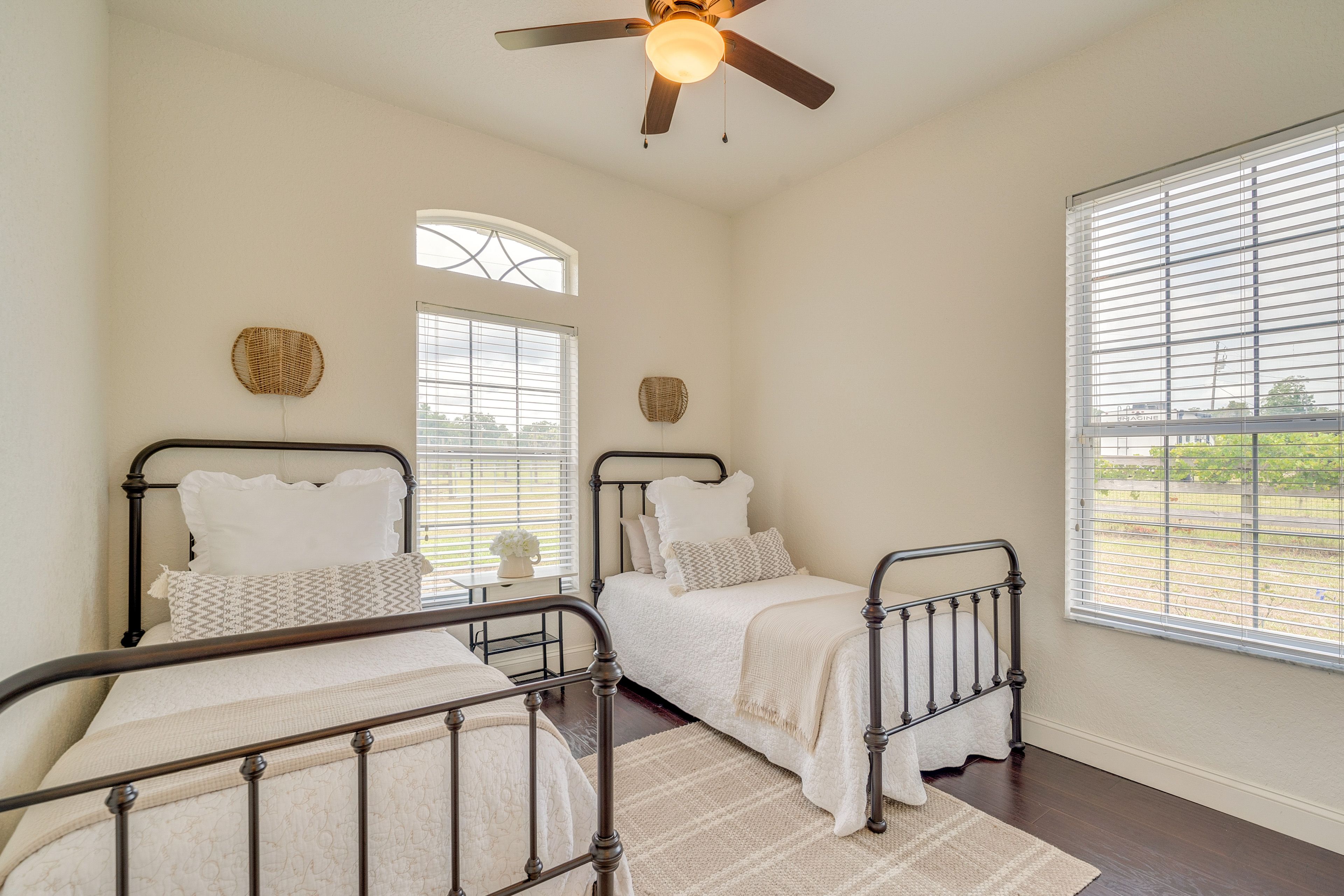 Bedroom 2 | 2 Twin Beds | 1st Floor | Hangers