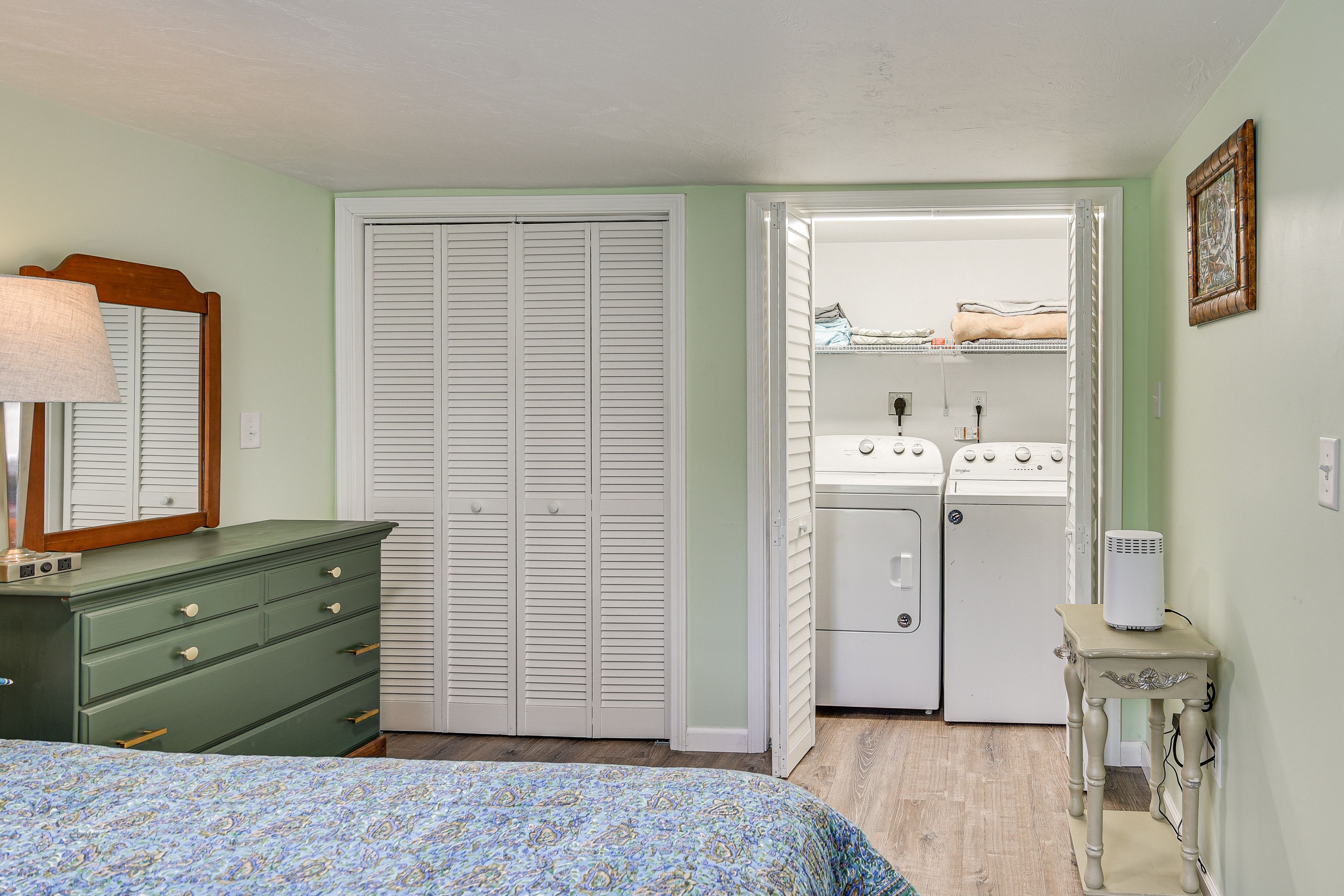In-Unit Laundry