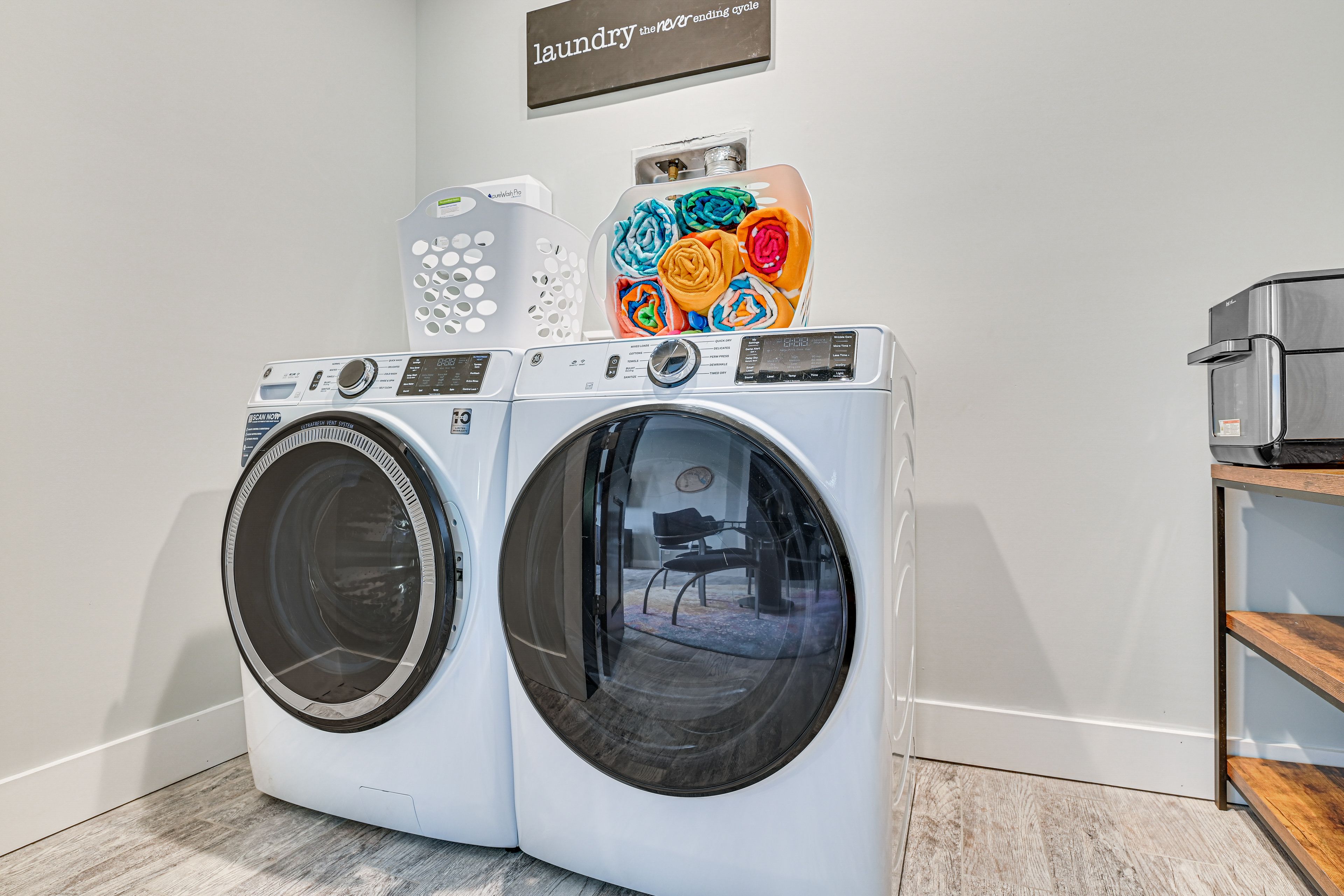Washer & Dryer