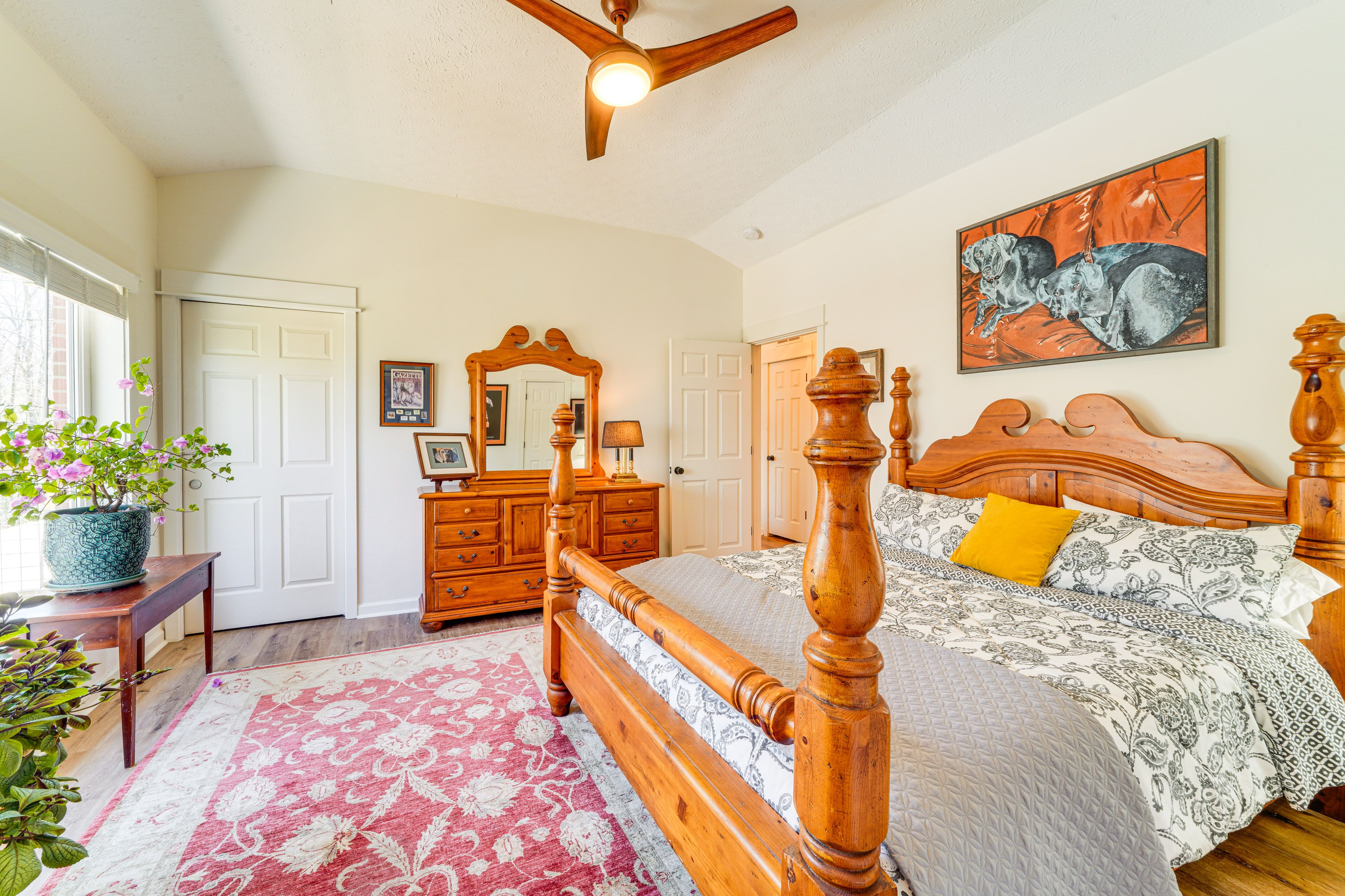 Bedroom 1 | Queen Bed | Linens Provided