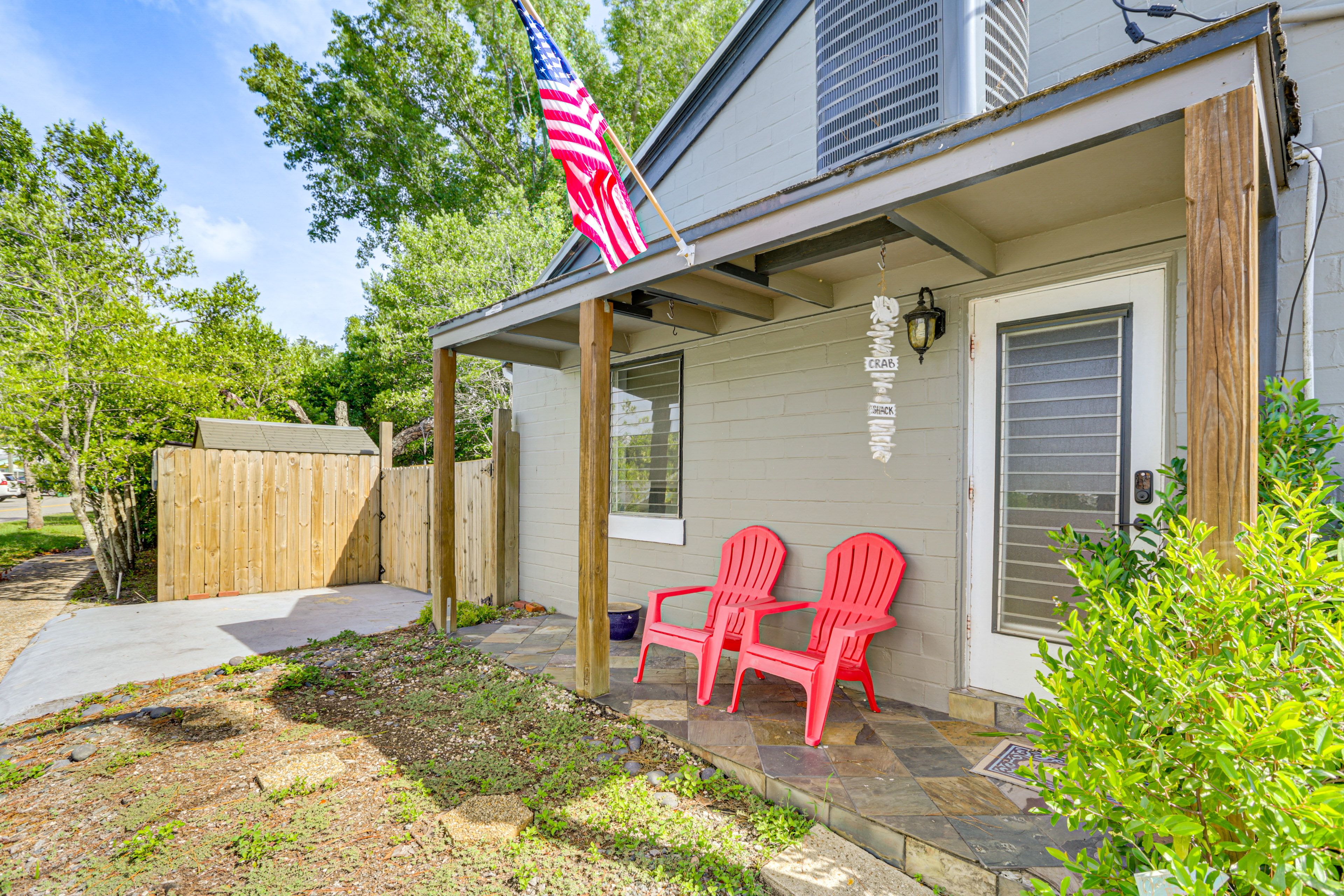 Cottage Exterior | Furnished Porch