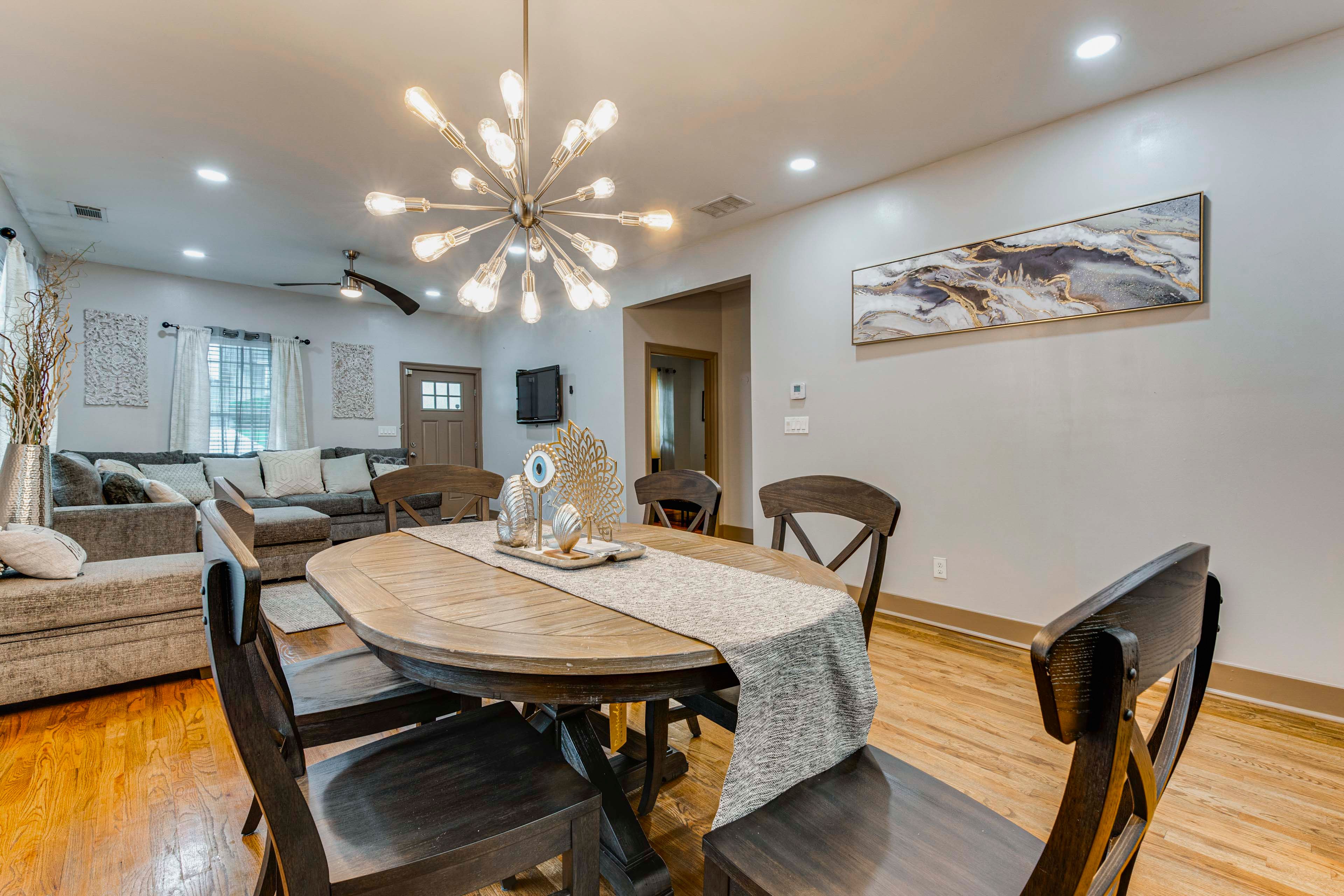 Dining Area | Dishware & Flatware