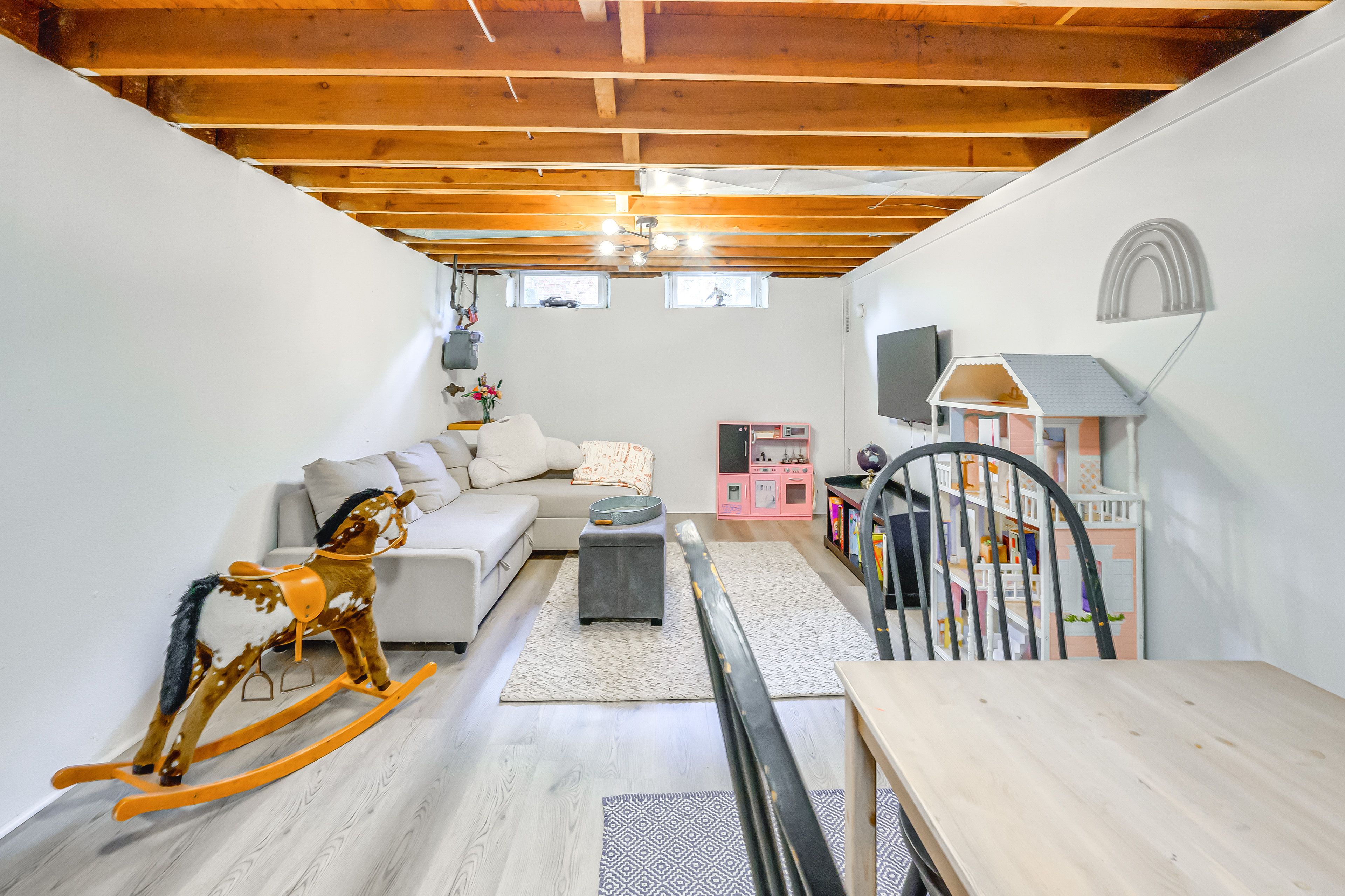 Basement Level | Family Room | Smart TV | Board Games