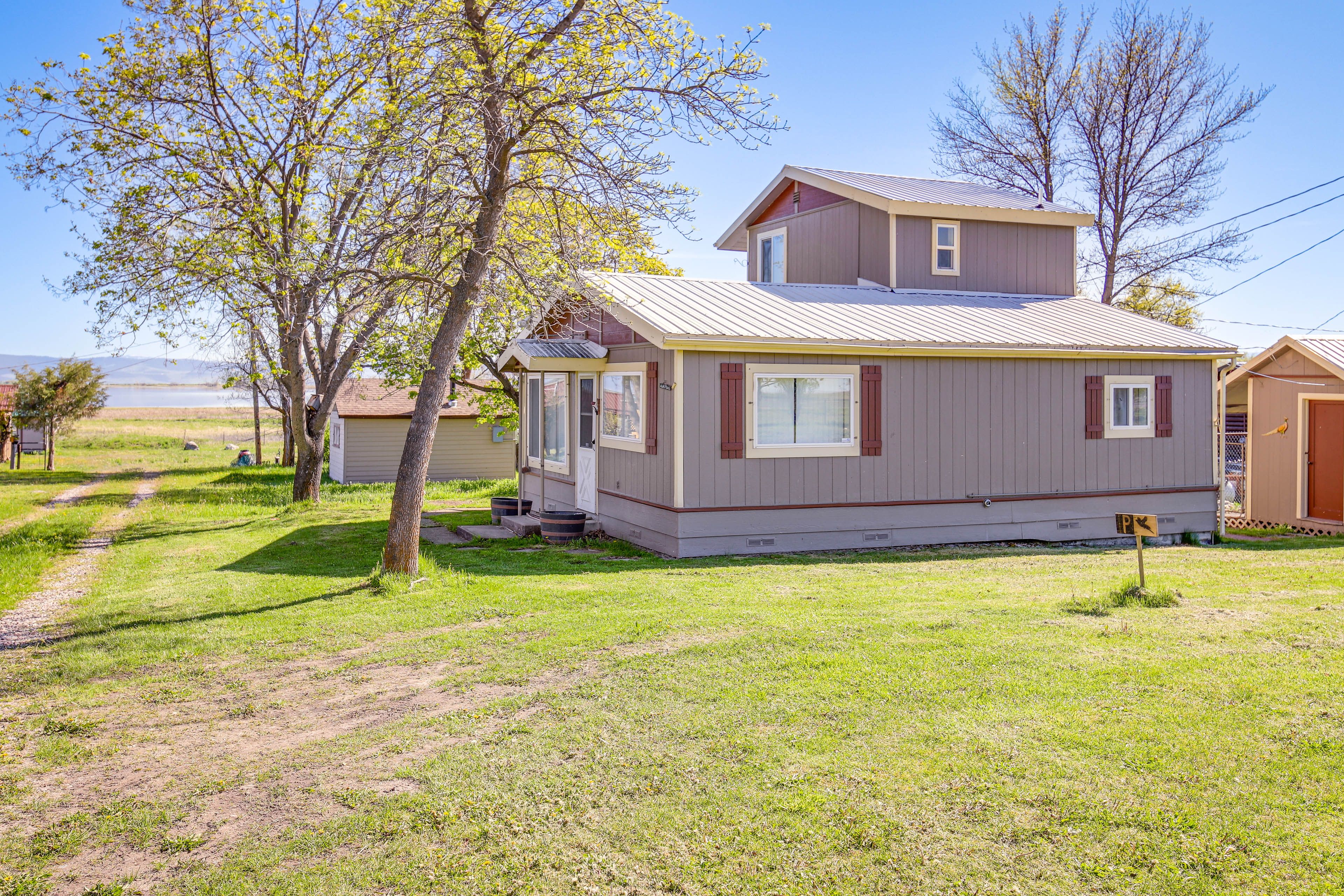 Exterior | Mountain & Lake Views | Balcony | Spacious Yard