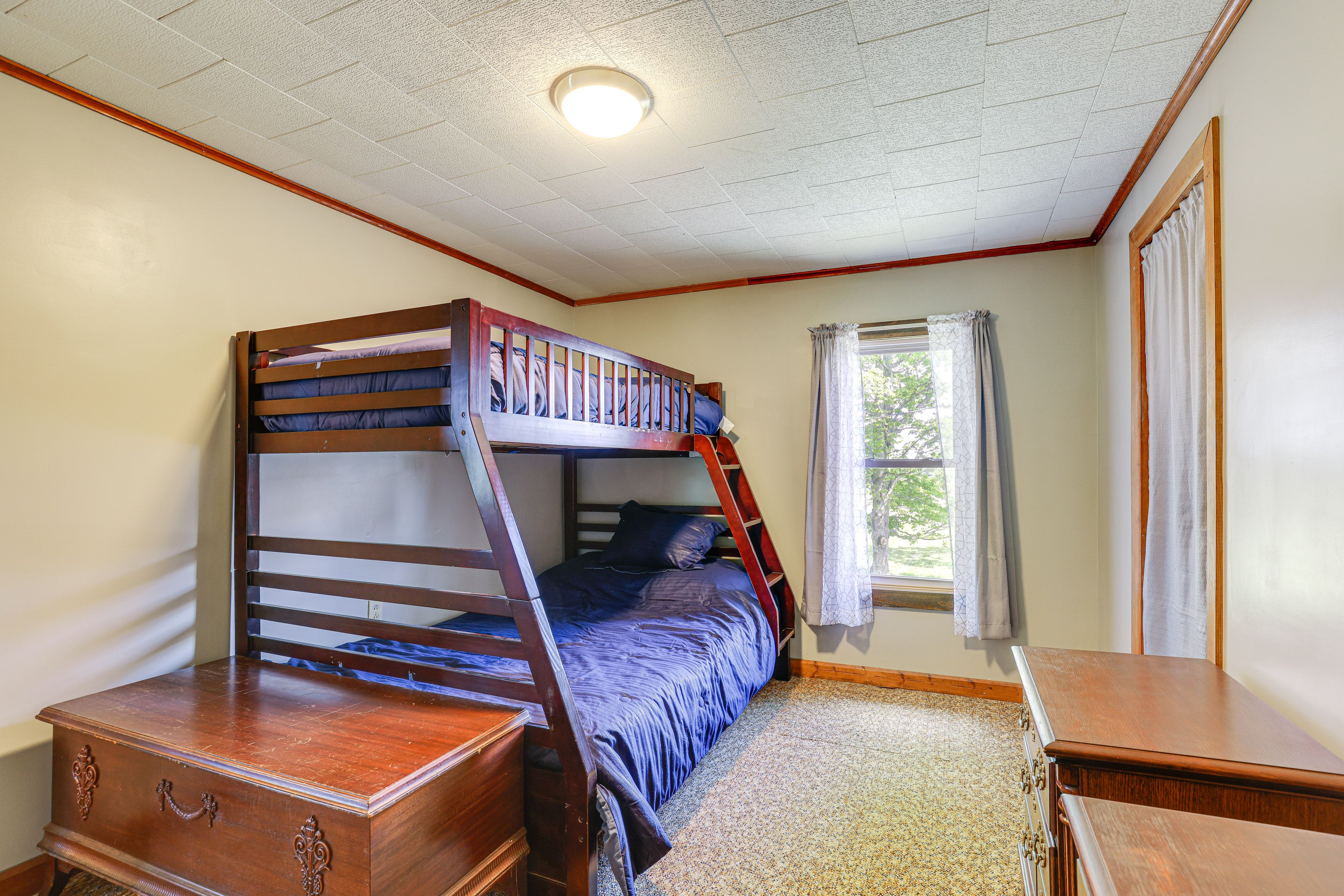 Bedroom 3 | 2nd Floor | Twin/Full Bunk Bed