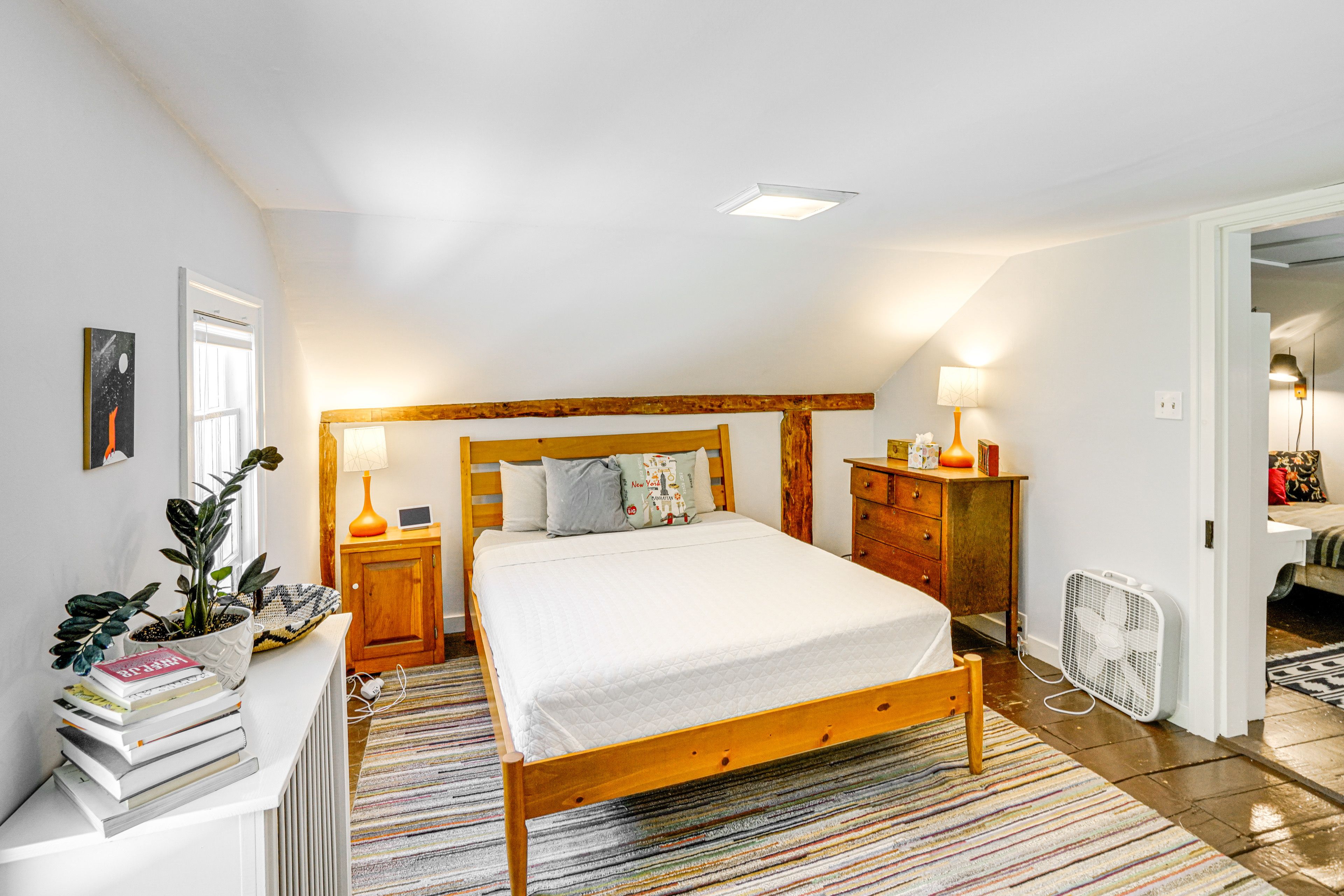 Bedroom 4 | Queen Bed | 2nd Floor
