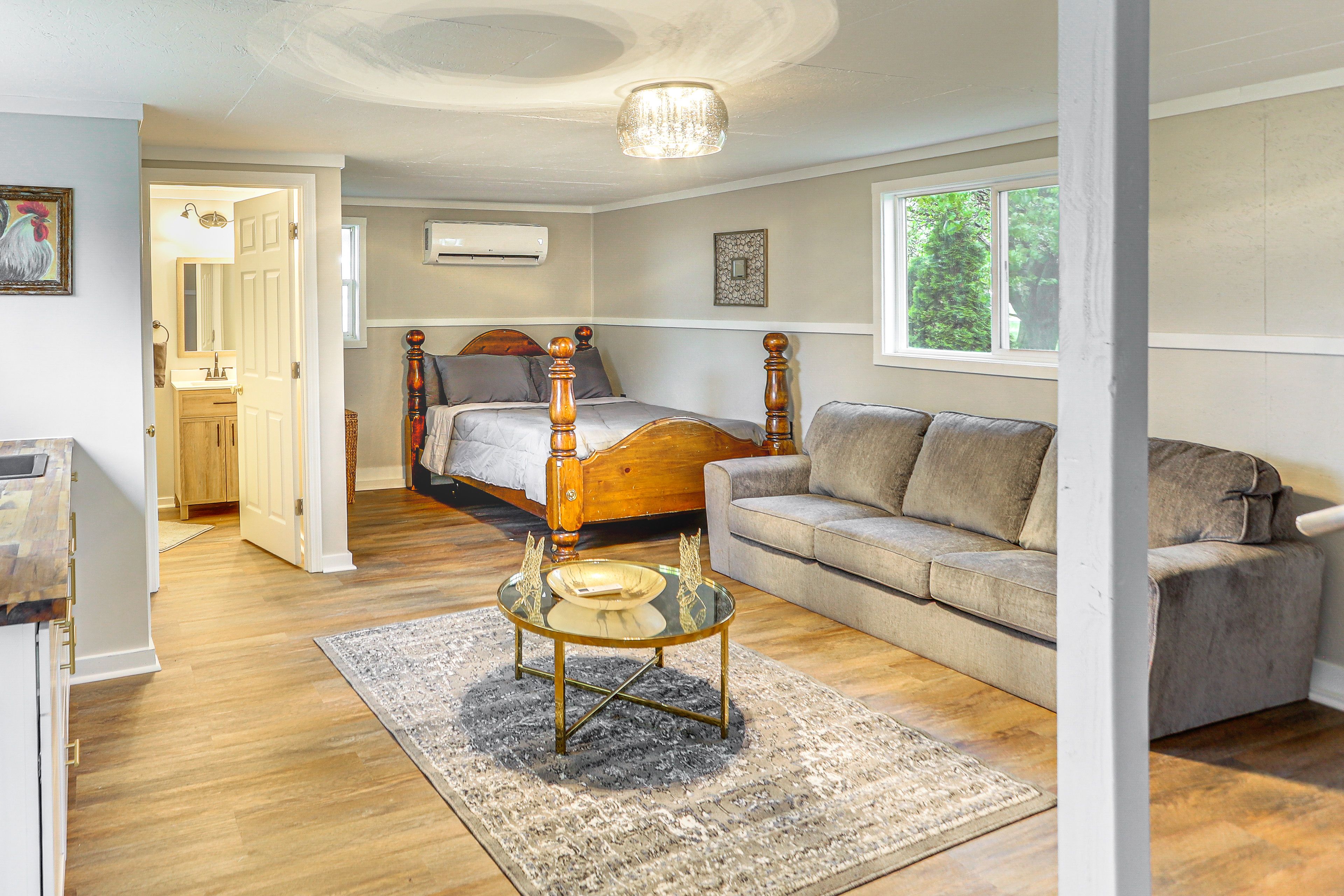 Garage Apartment | Queen Bed | Seating Area | Kitchenette