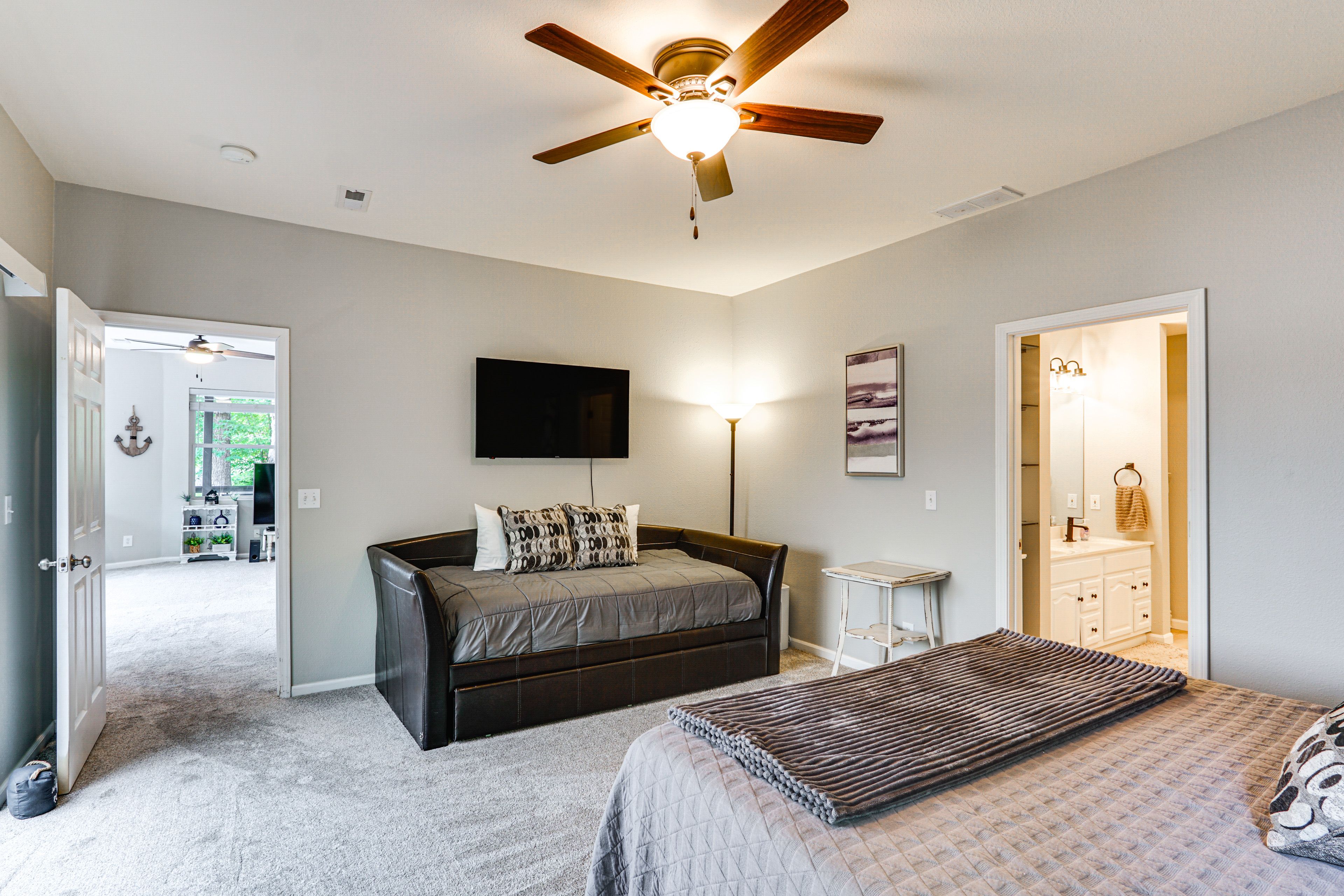 Bedroom 1 | 1st Level | King Bed | Twin Daybed w/ Twin Trundle