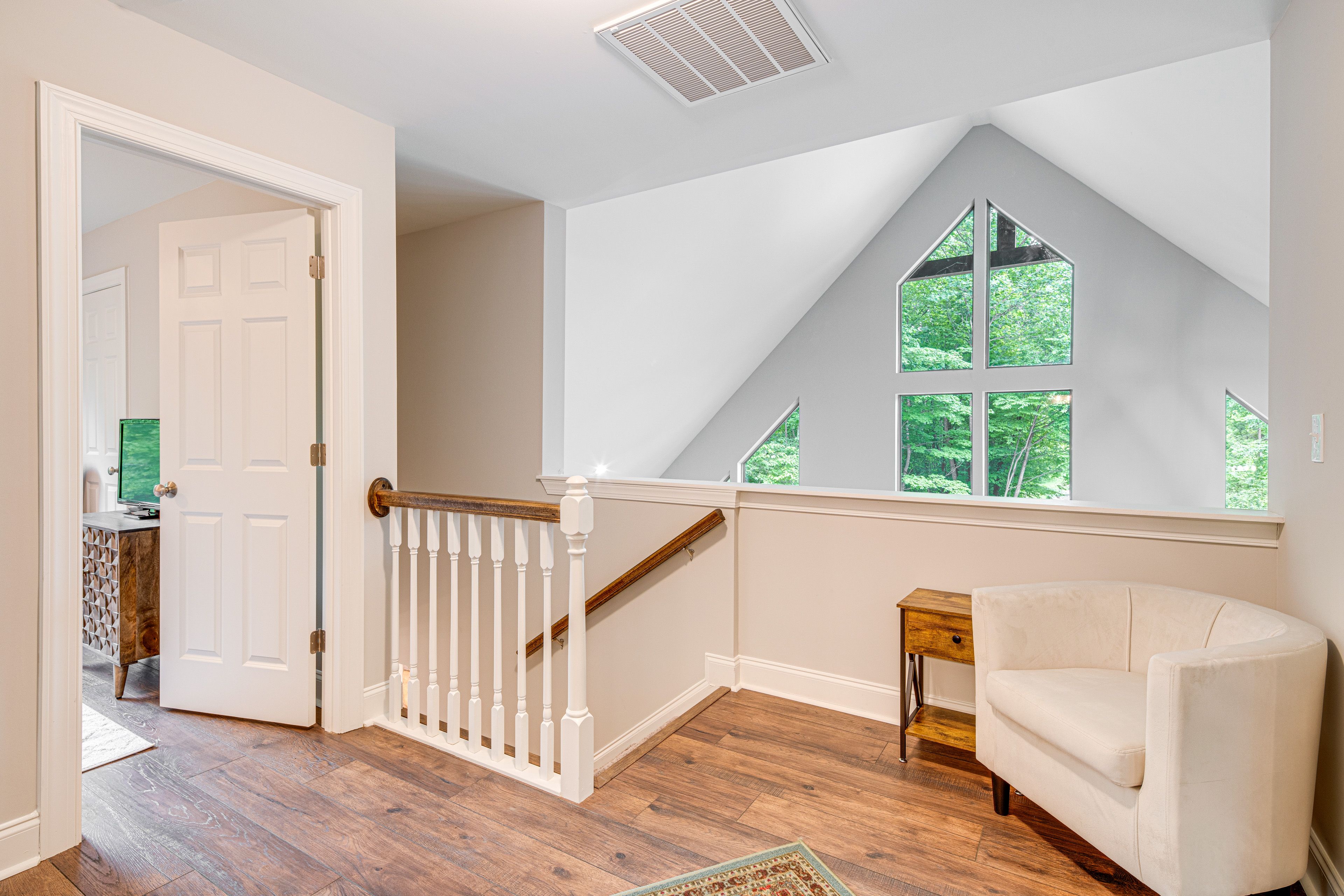 Loft | 2nd Floor