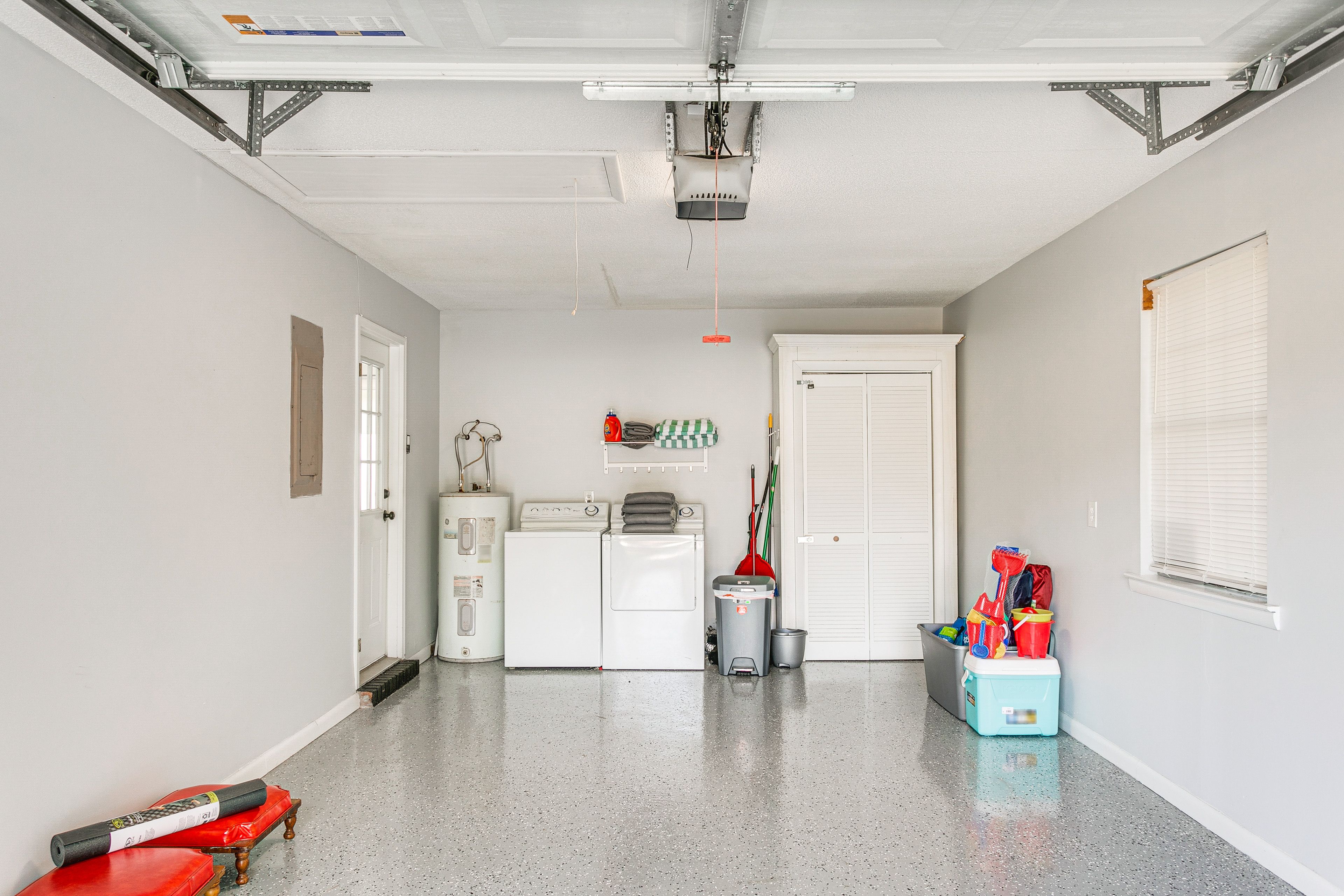 Laundry Area | Washer/Dryer | Hangers | Iron/Board | Trash Bags/Paper Towels