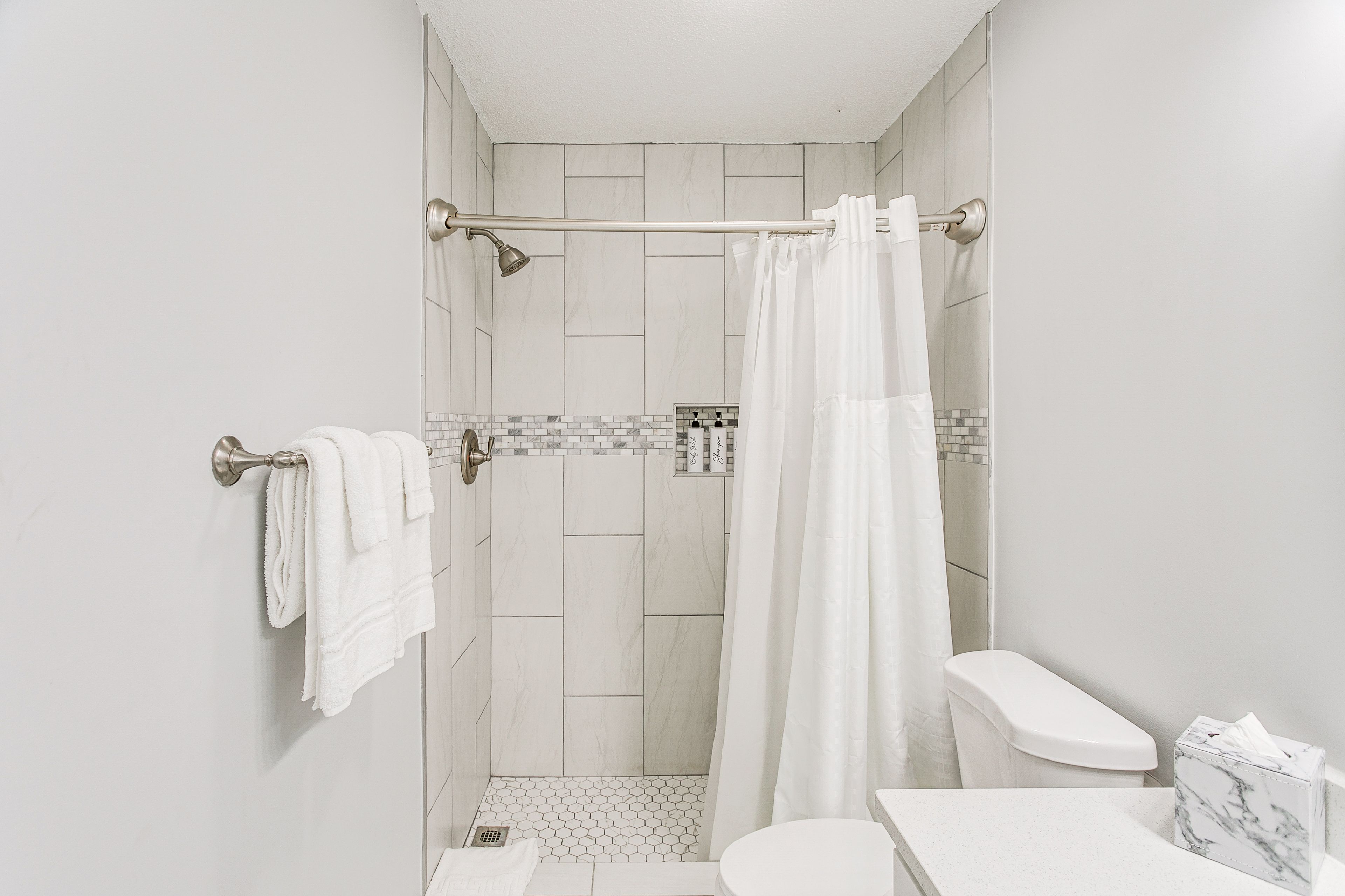 Full Bathroom | Walk-In Shower | Complimentary Toiletries | Hair Dryer