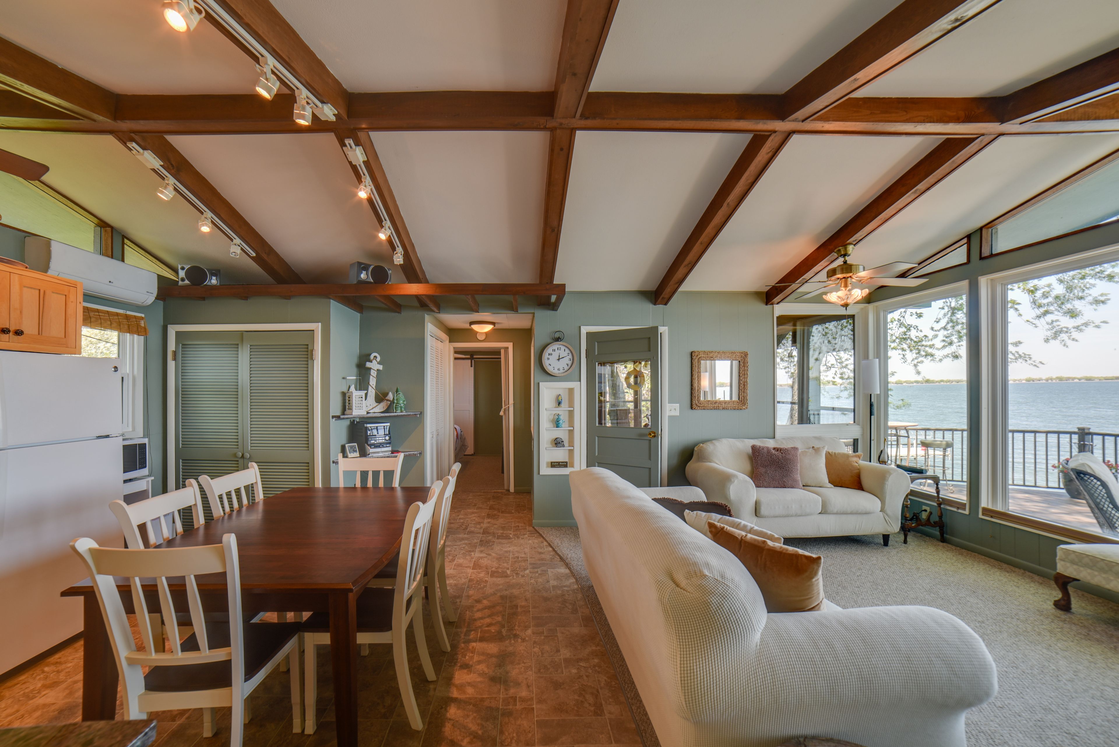 Living Room | Dining Area | Lake Views