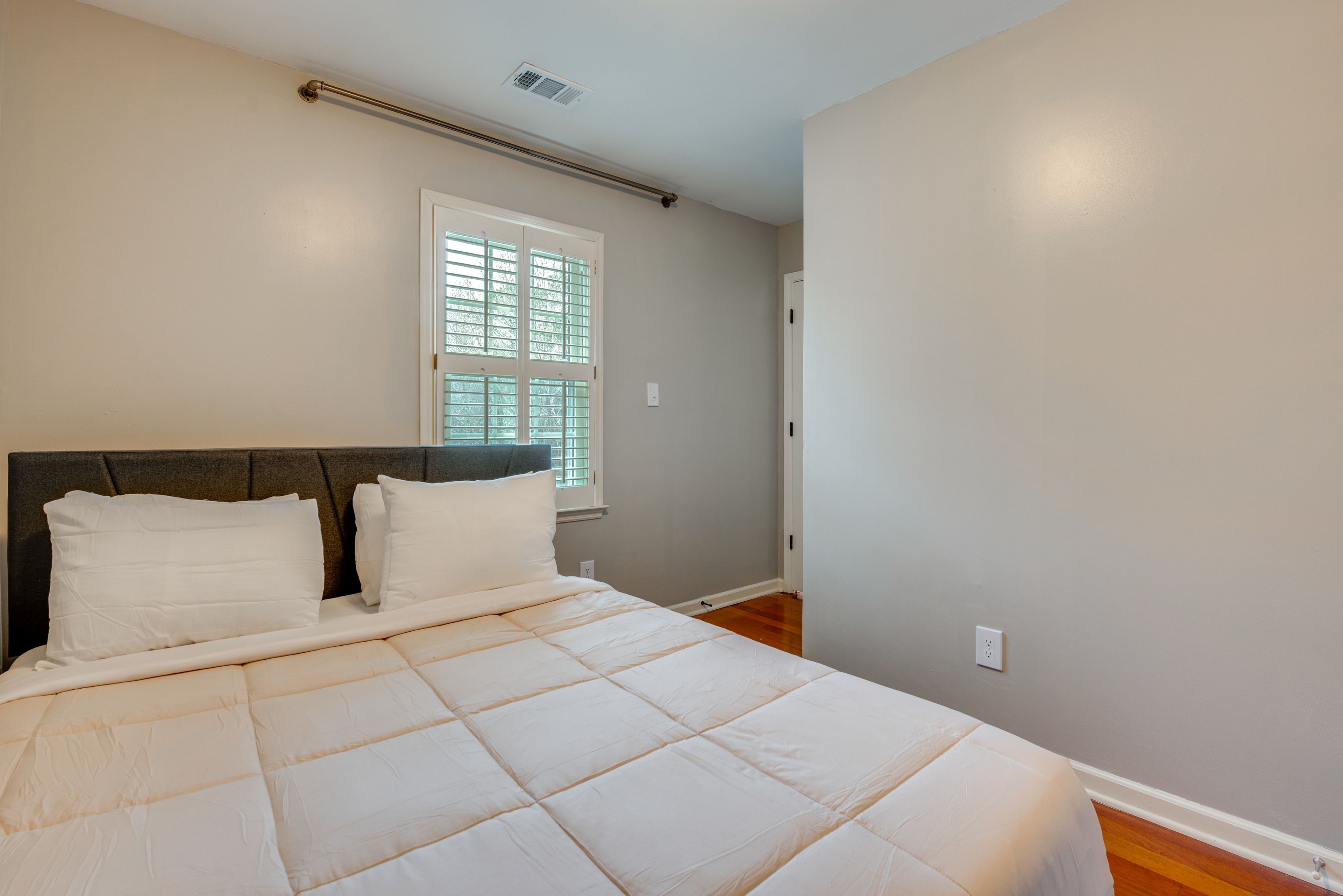 Bedroom 3 | Queen Bed | 1st Floor