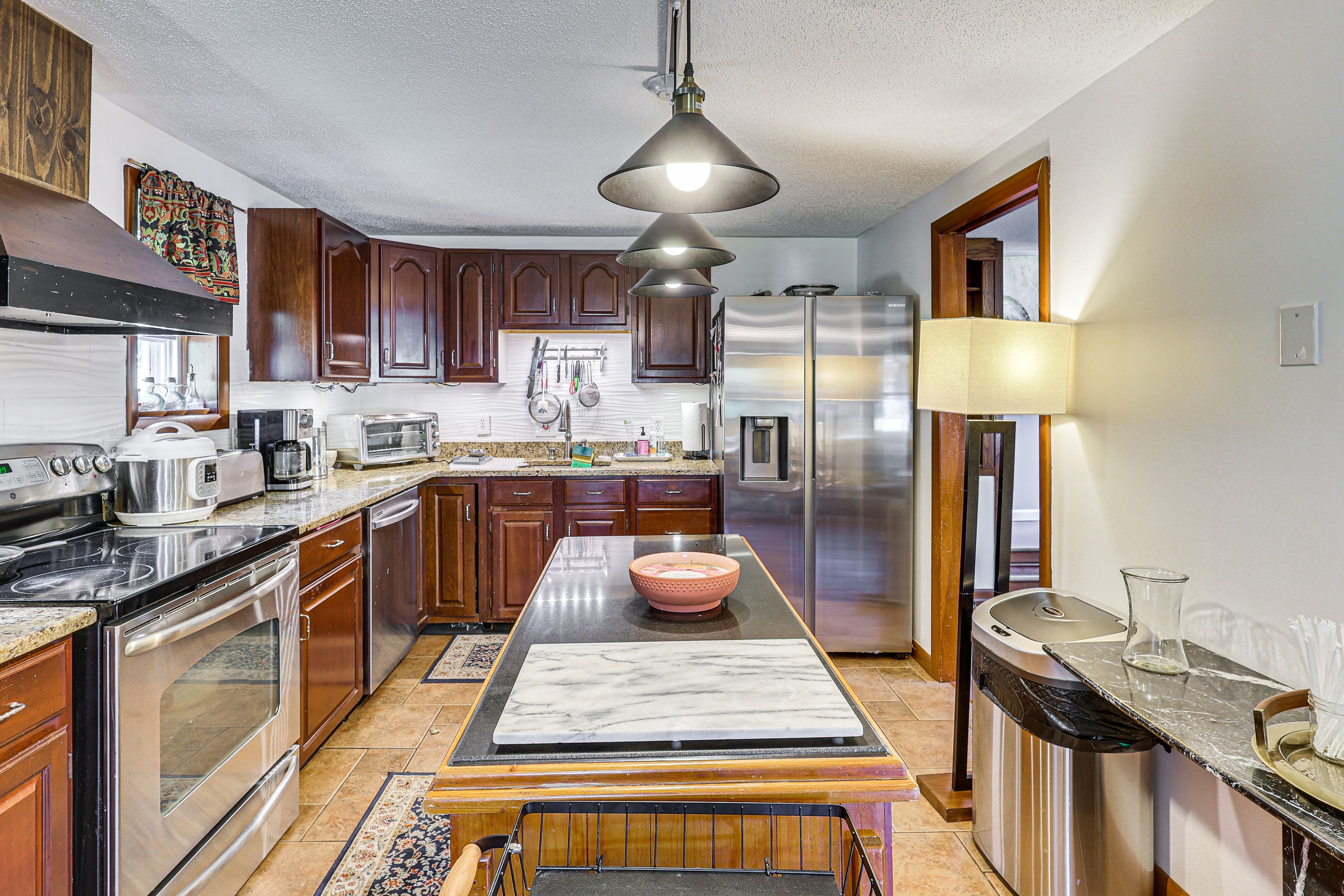 Kitchen | Cooking Basics | Dishwasher | 1st Floor