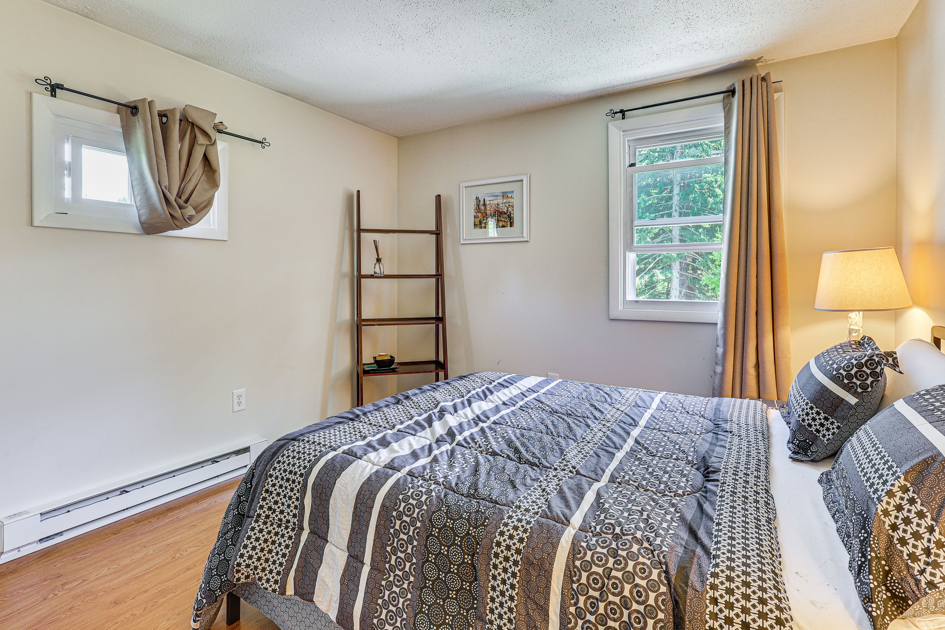 Bedroom 3 | Queen Bed | 2nd Floor