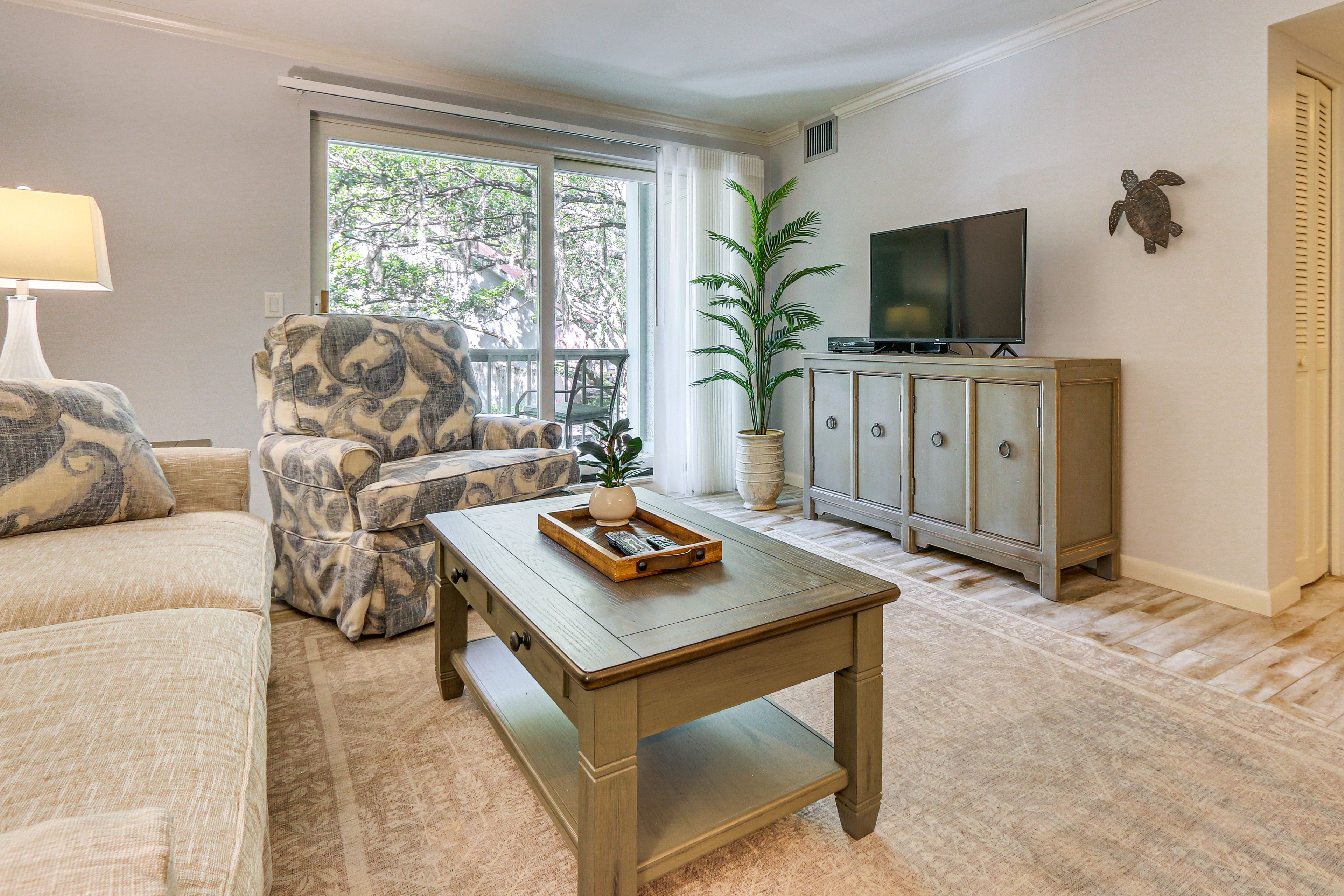 Hilton Head Island Vacation Rental | 1BR | 1BA | 843 Sq Ft | Step-Free Access