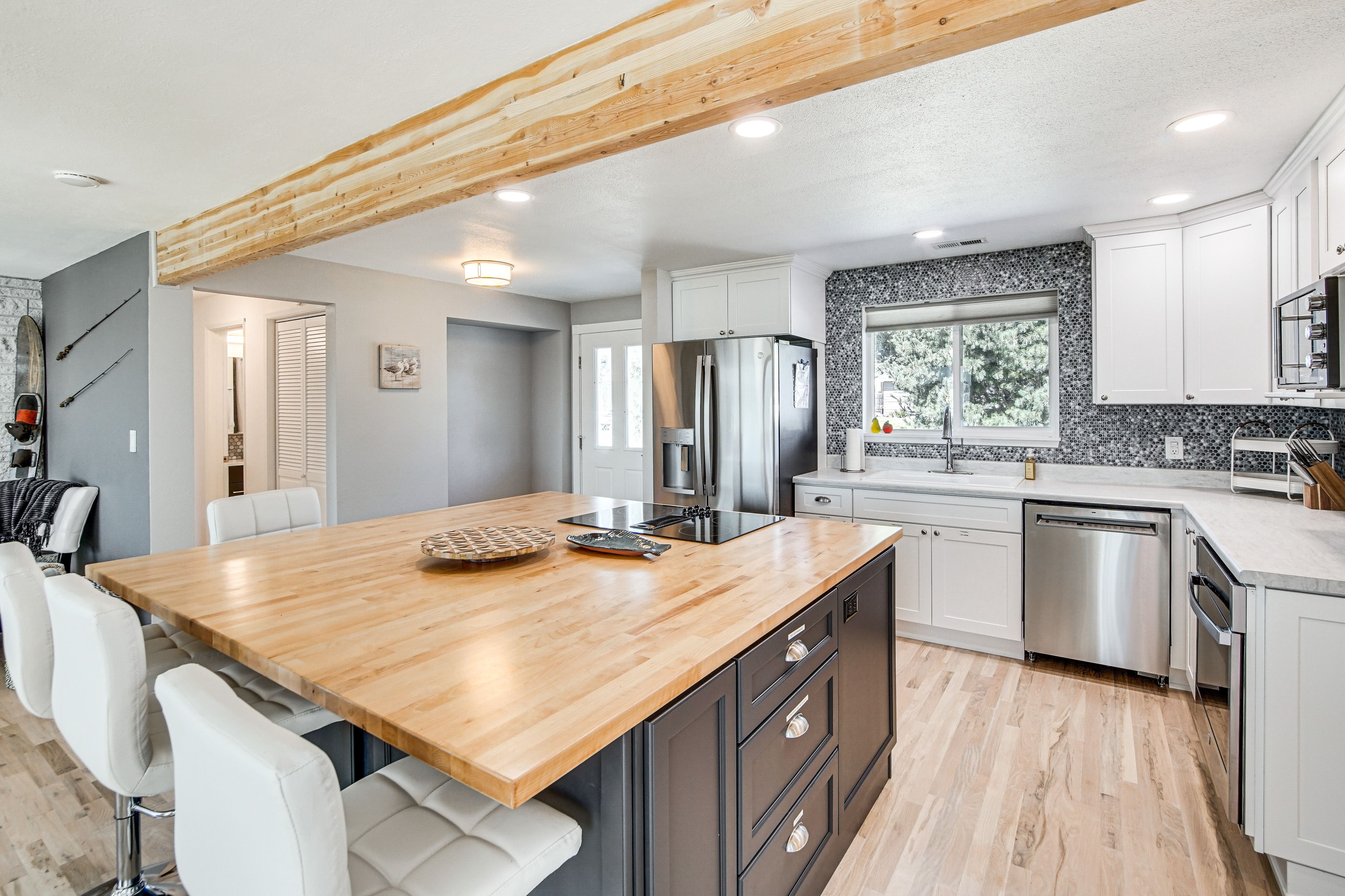 Kitchen | Main Level | Dishwasher | Drip Coffee Maker | Cooking Basics