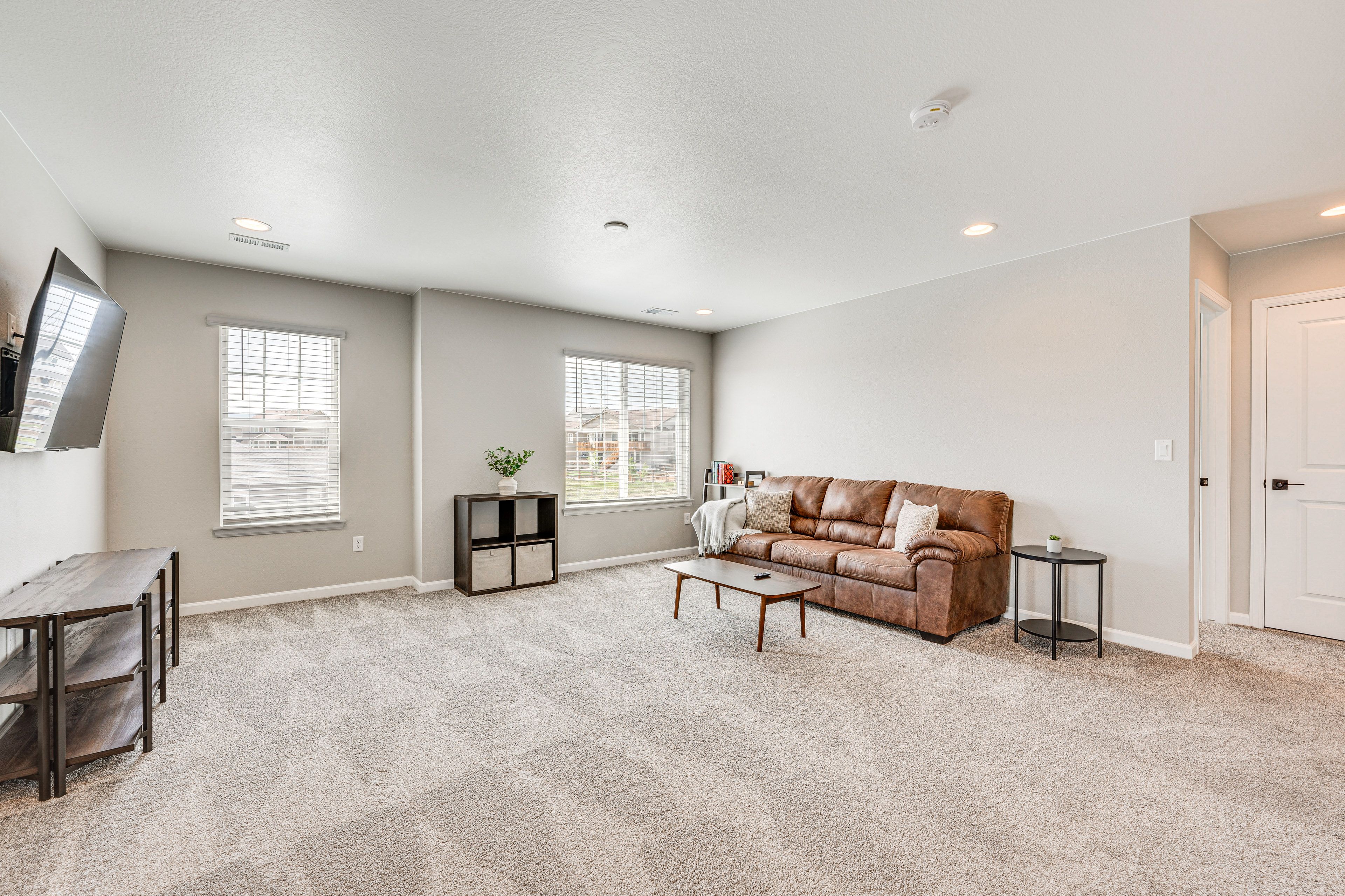 Living Room | Central A/C & Heating | 2nd Floor