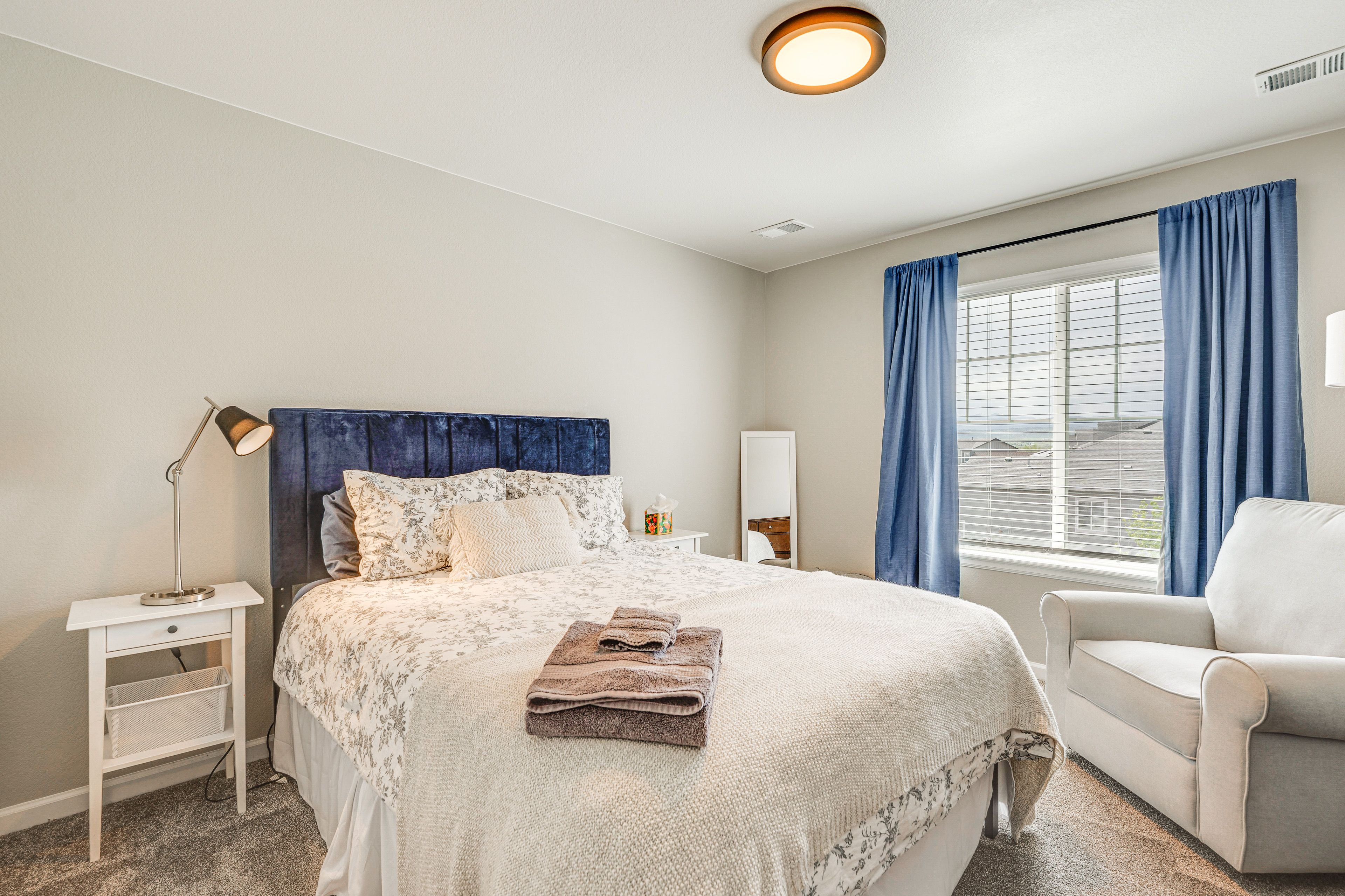Bedroom 3 | Queen Bed | 2nd Floor