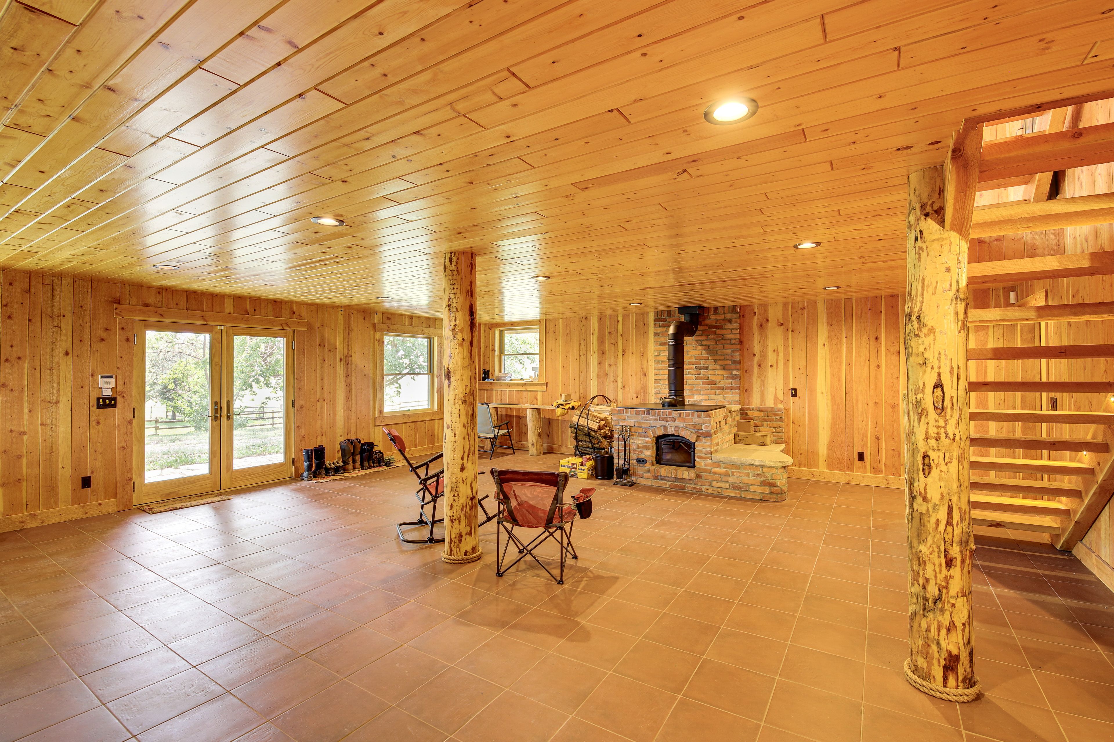 Sitting Room | Lower Level
