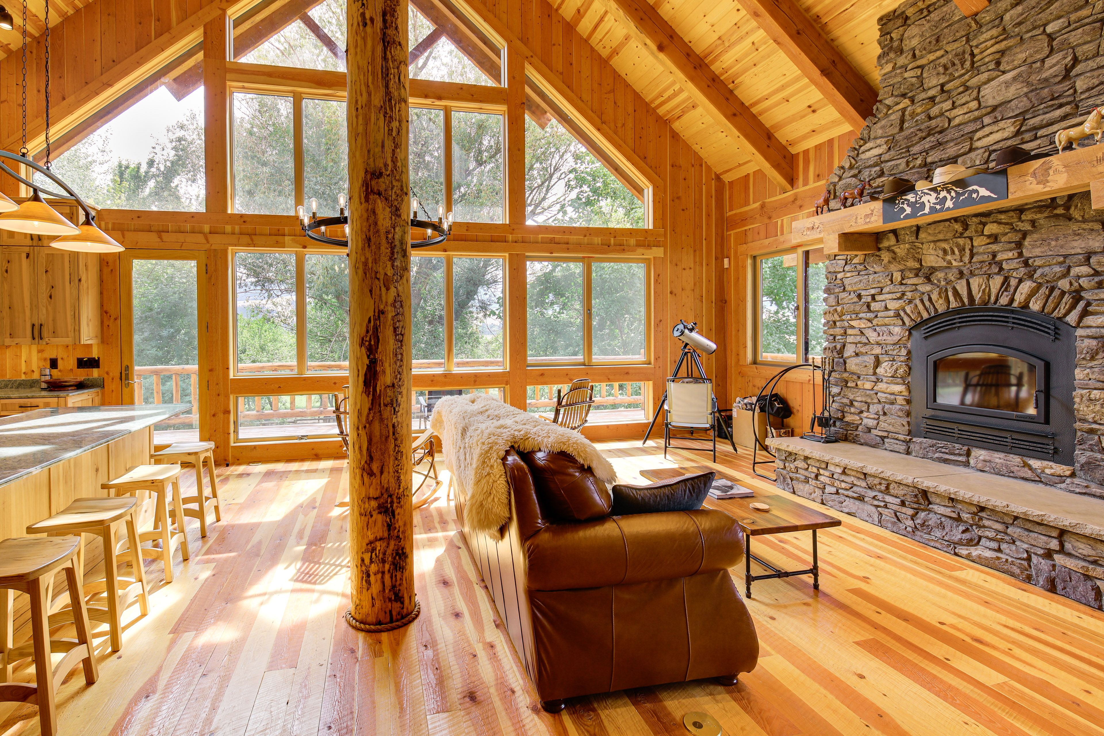 Living Room | Main Level | Central A/C & Heating