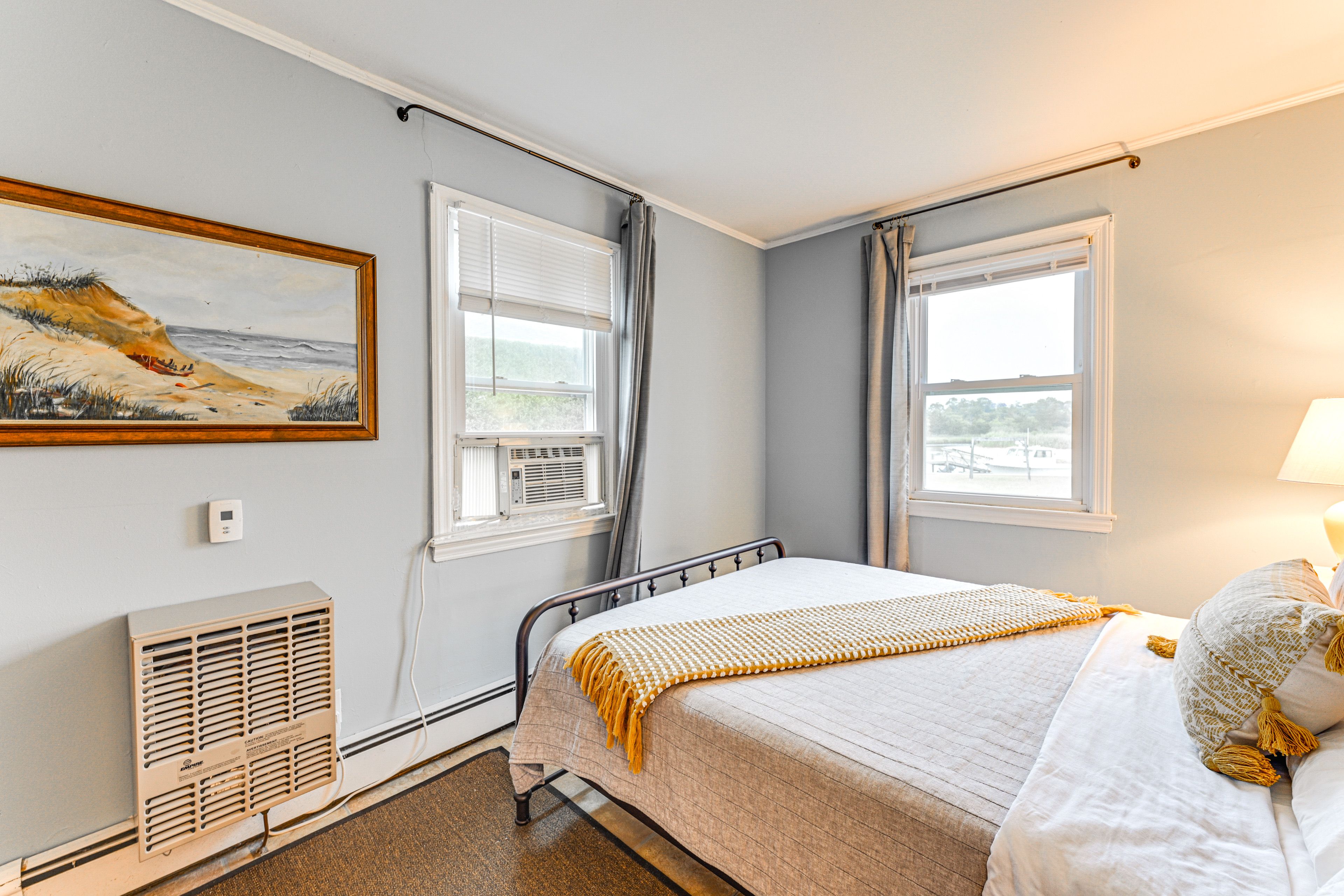 Bedroom 1 | Queen Bed | Linens Provided