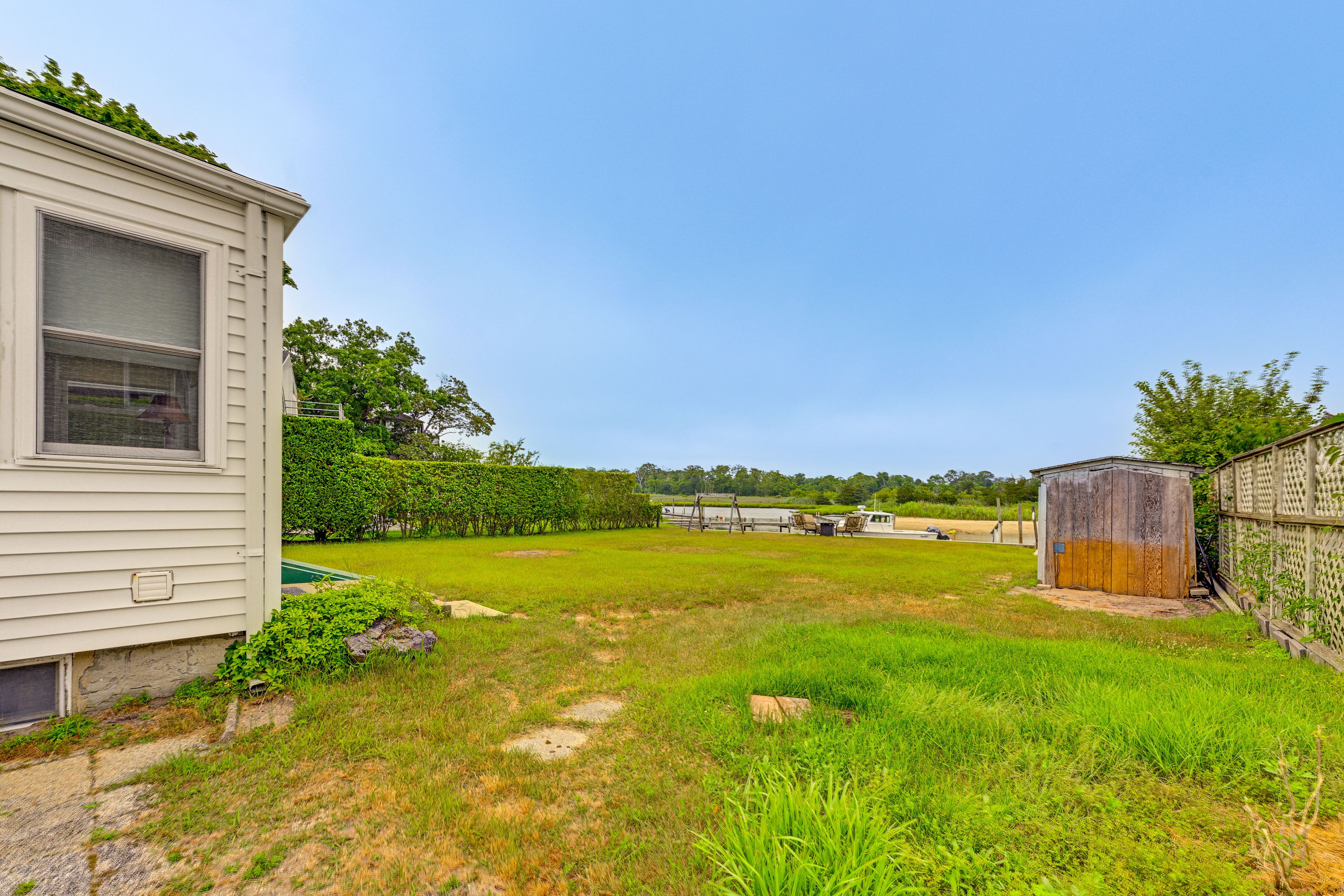 Spacious Yard
