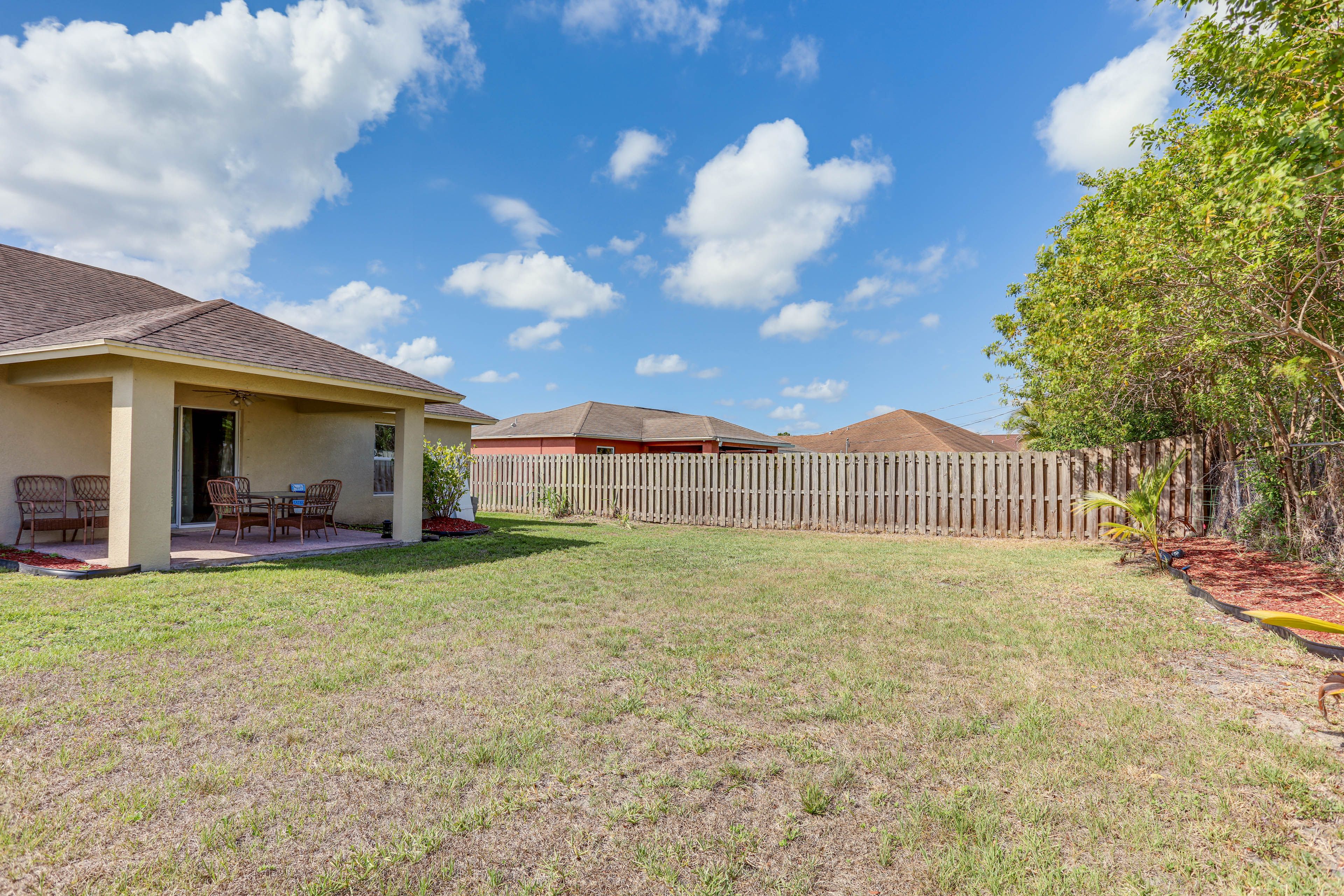 Fenced Yard
