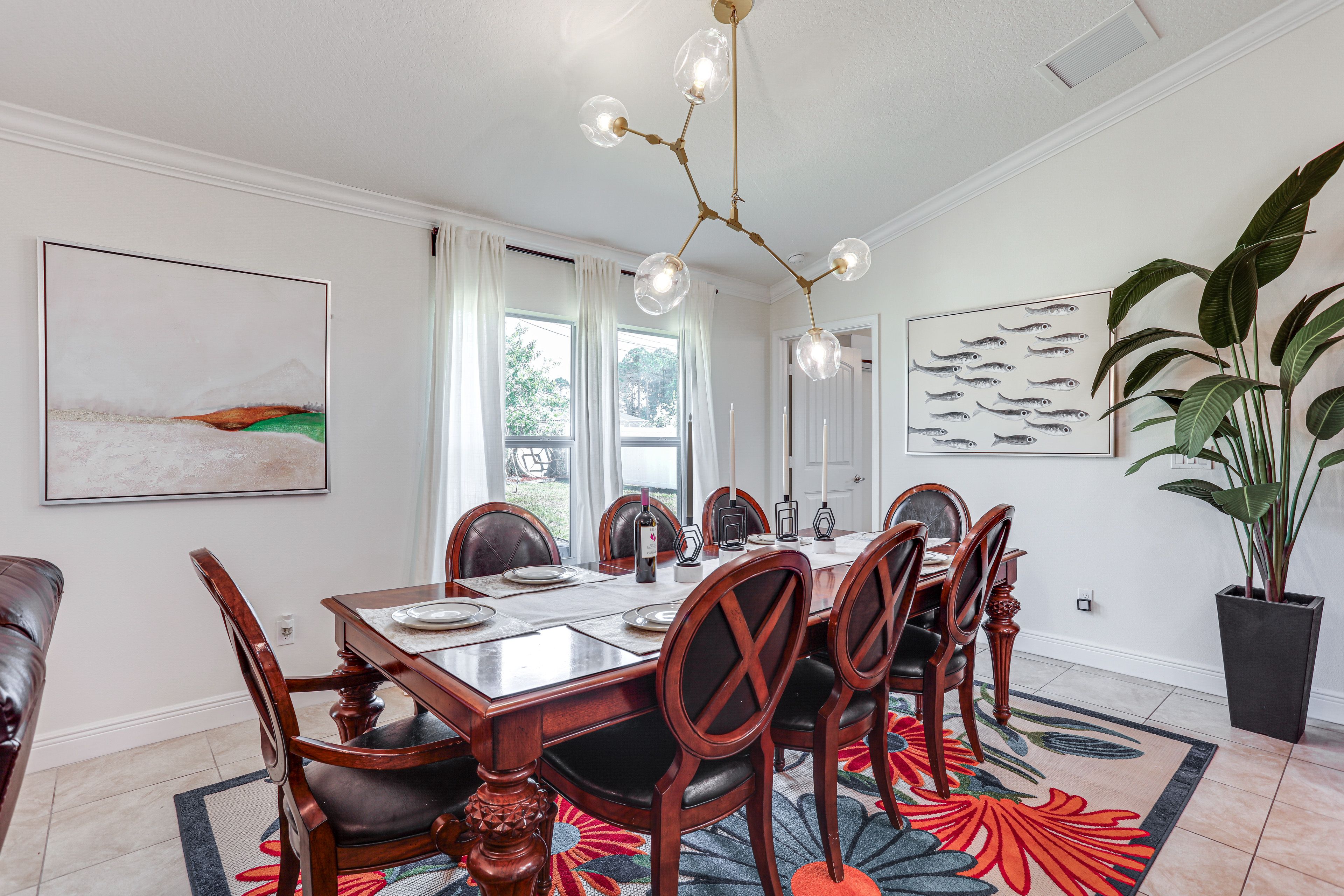 Dining Area | Dishware/Flatware | Trash Bags/Paper Towels