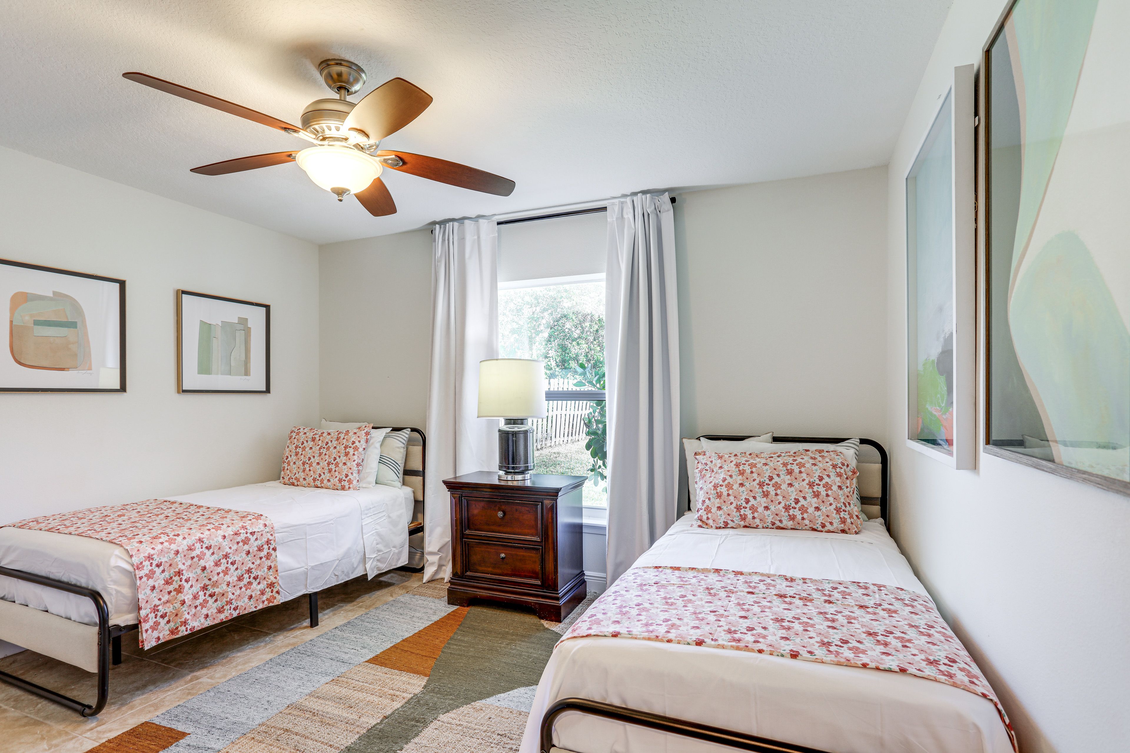 Bedroom 4 | 2 Twin Beds