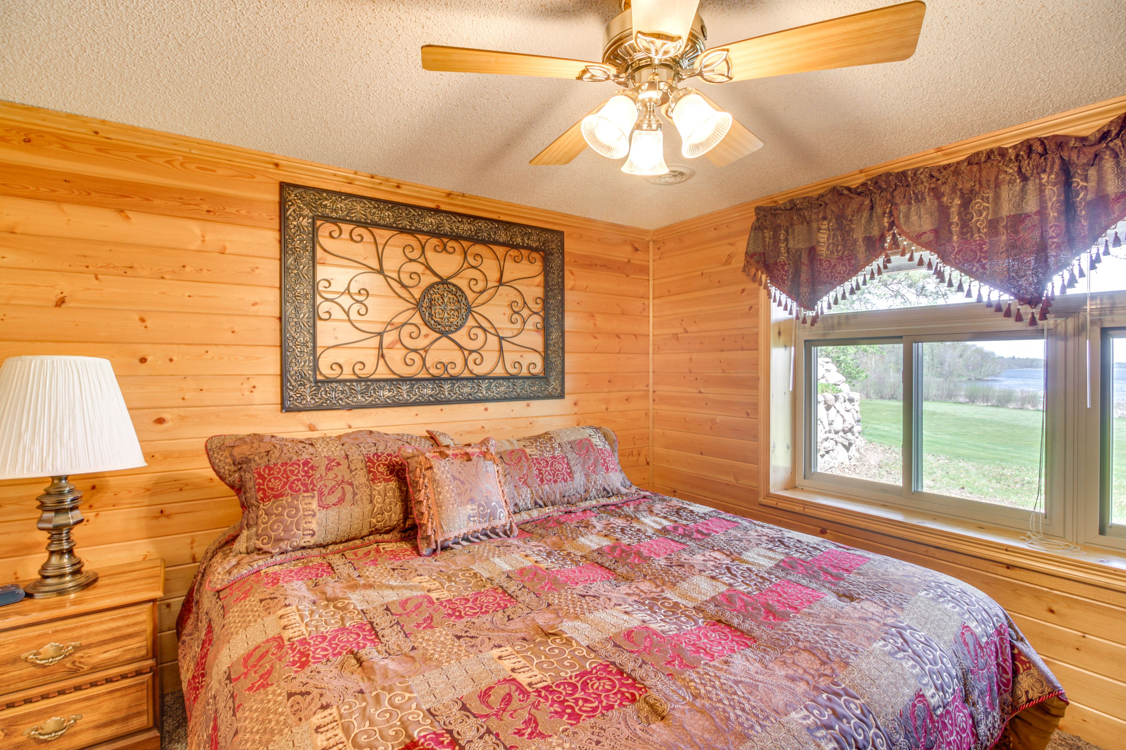Bedroom 4 | King Bed | Lower Level