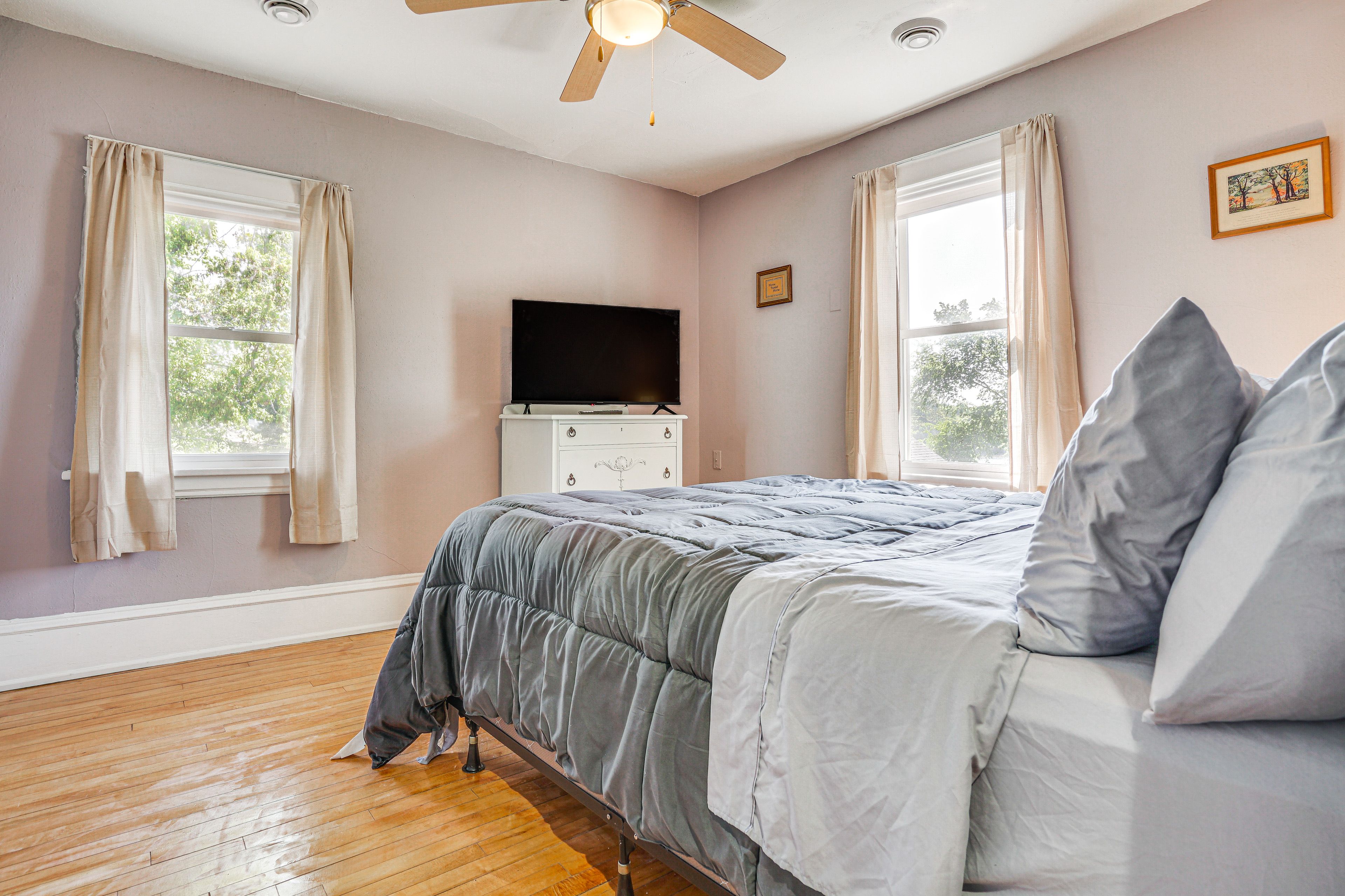 Bedroom 2 | King Bed | Ceiling Fans