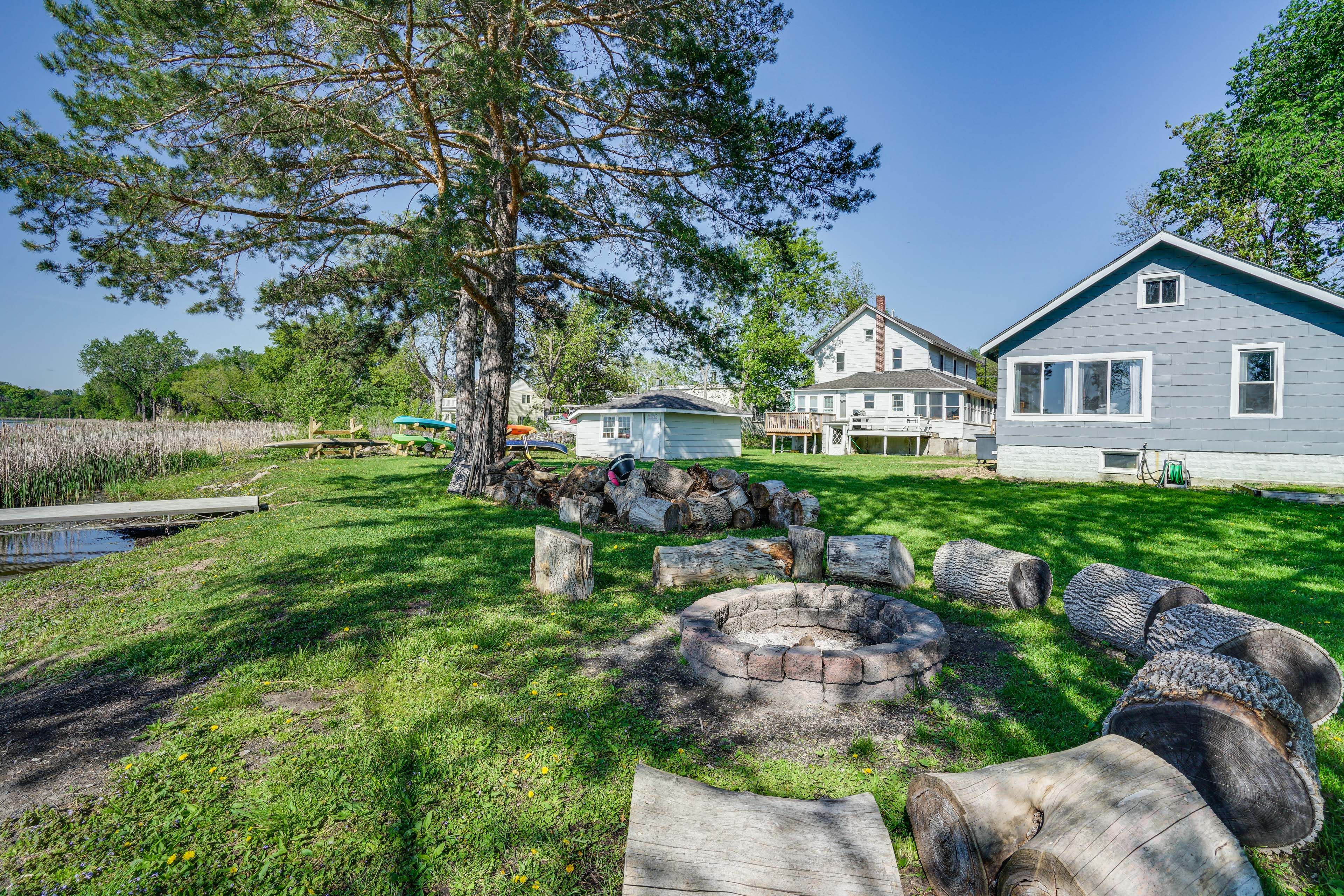 Shared Yard | Fire Pit (Wood Provided) | Second-Story Apartment
