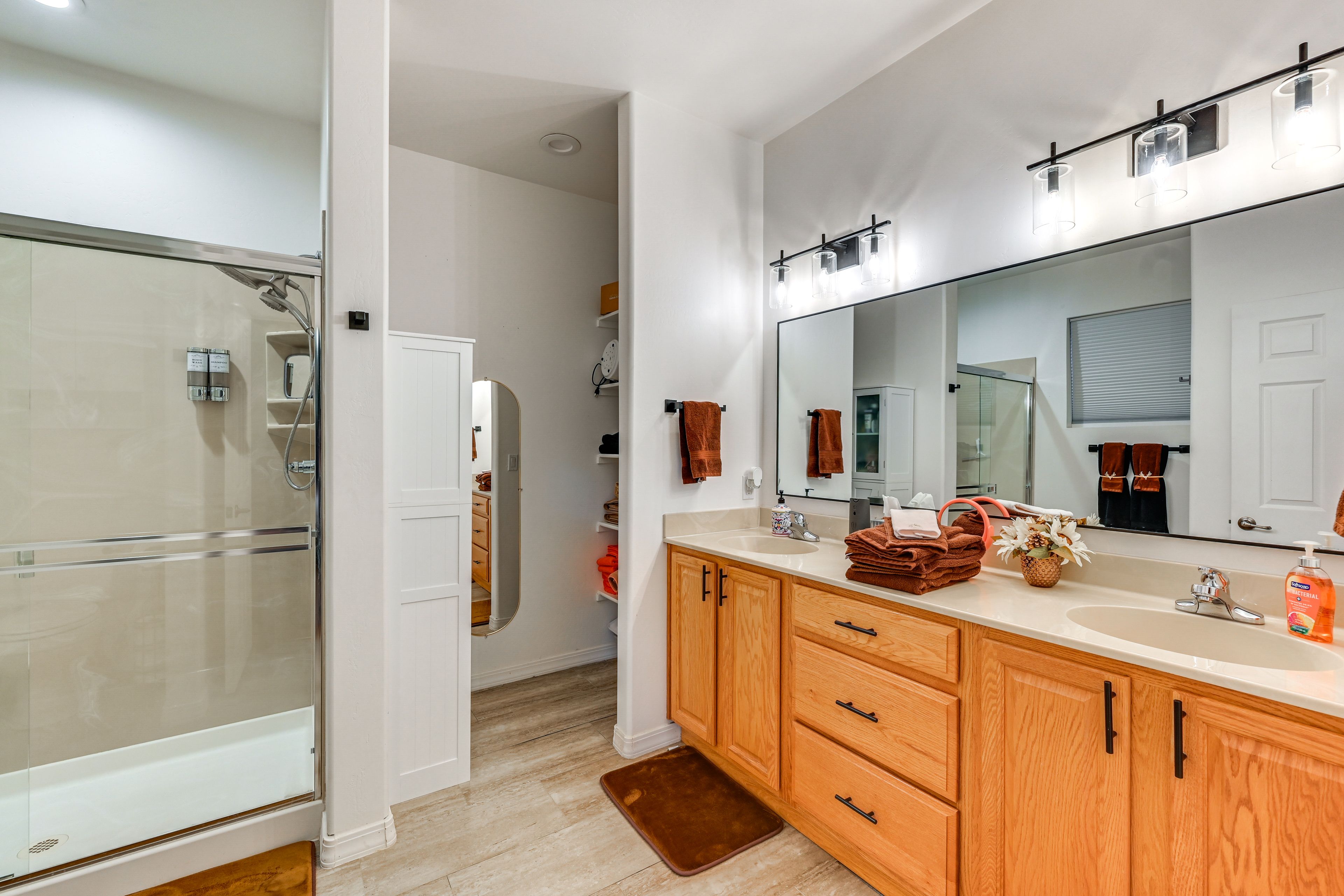 Full Bathroom | Shower
