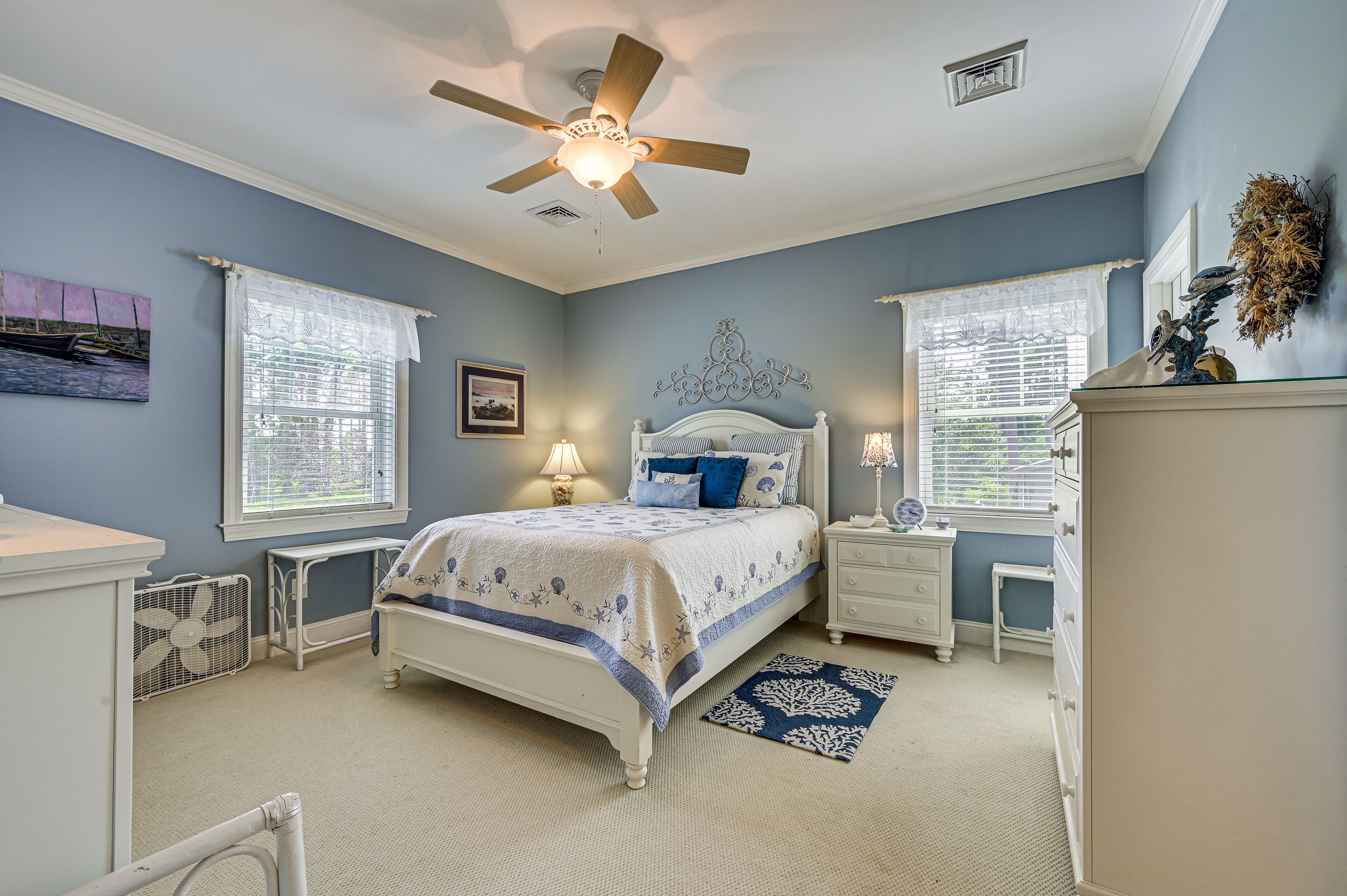 Bedroom 1 | Queen Bed | Linens Provided | En-Suite Bathroom