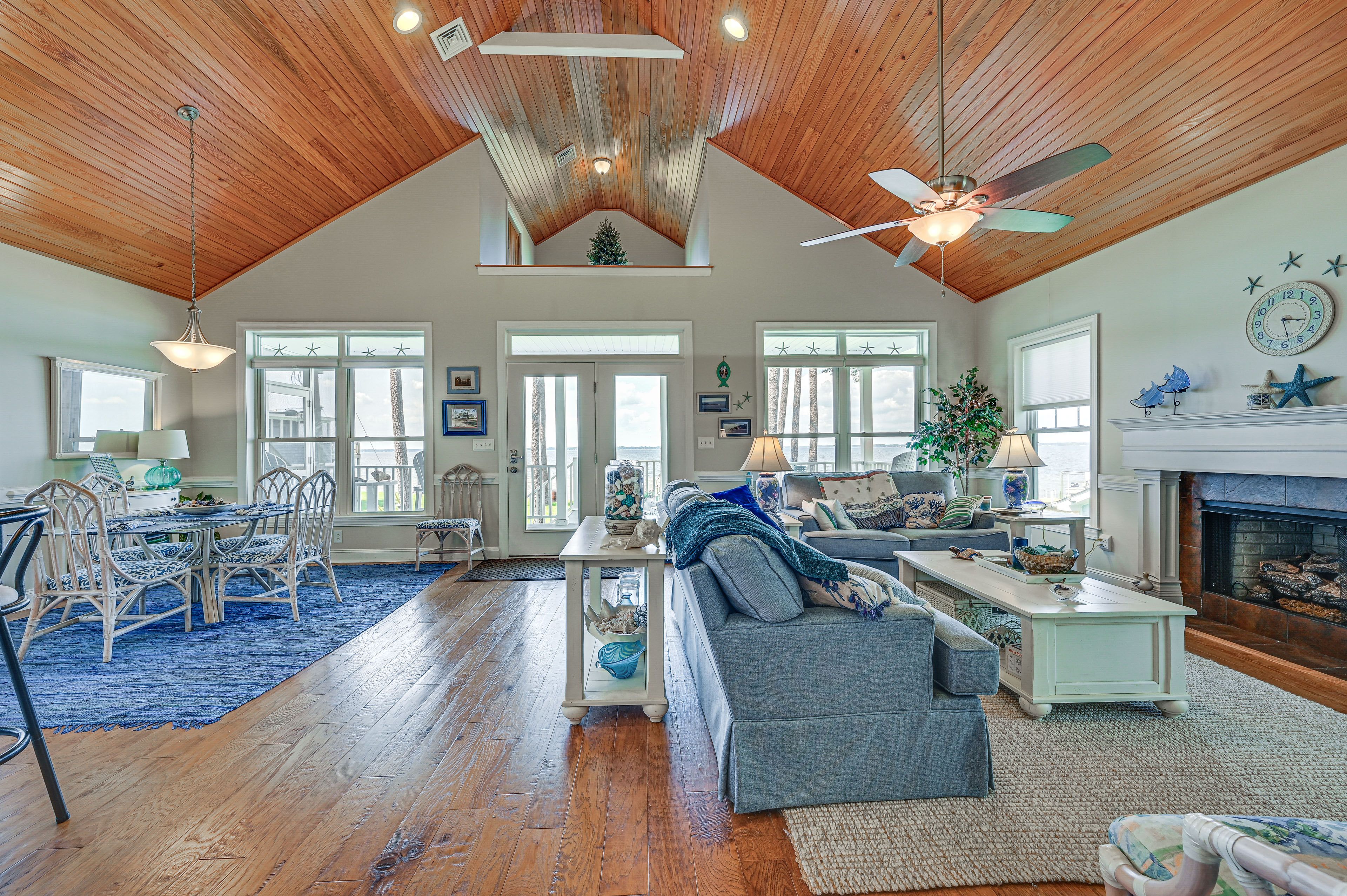 Living Room | Single-Story Home | River Views | Central A/C & Heating