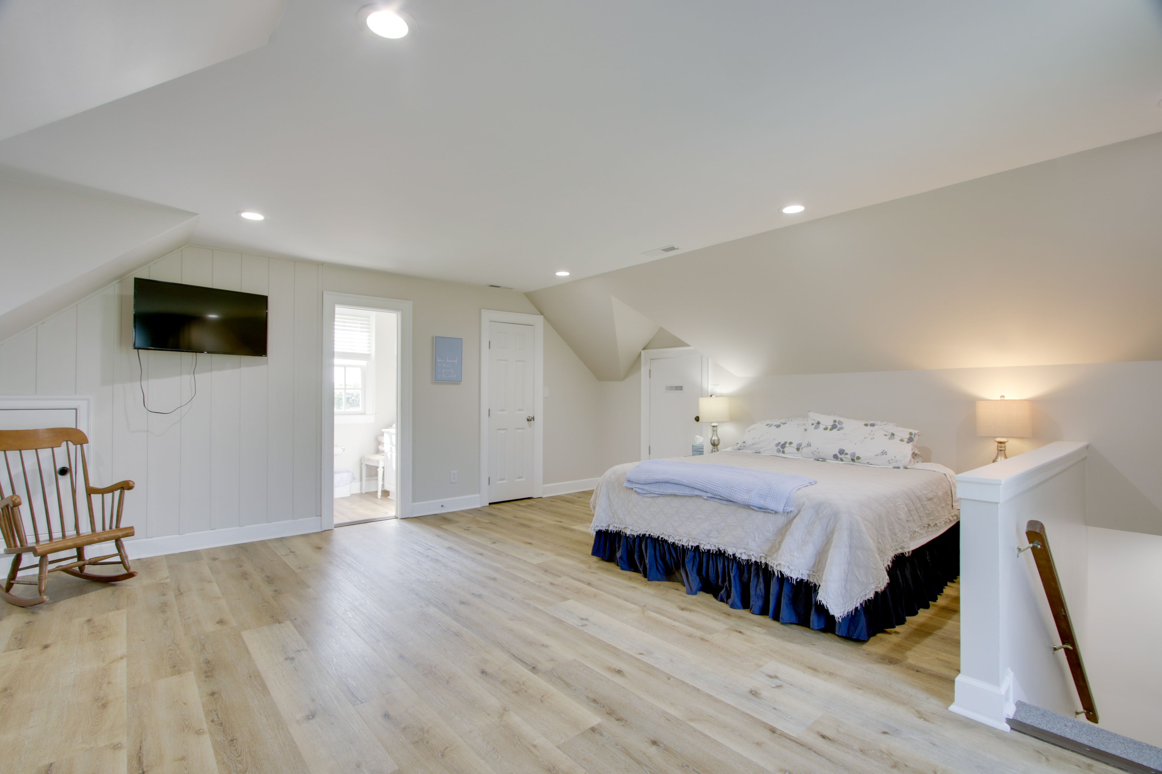 Bedroom 1 | King Bed | Twin Bed w/ Twin Trundle | Upper Level