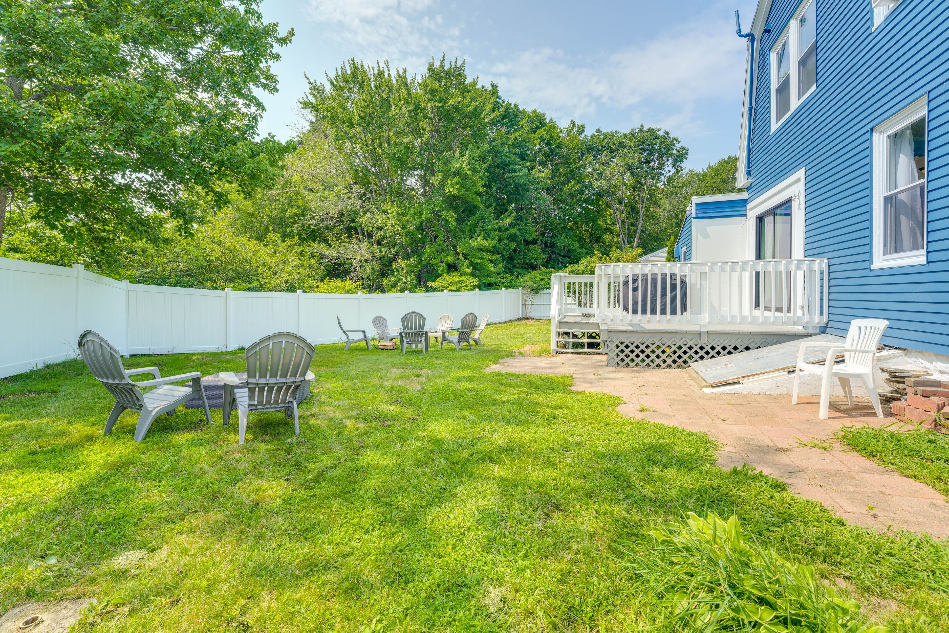 Backyard | Seating | Fire Pit