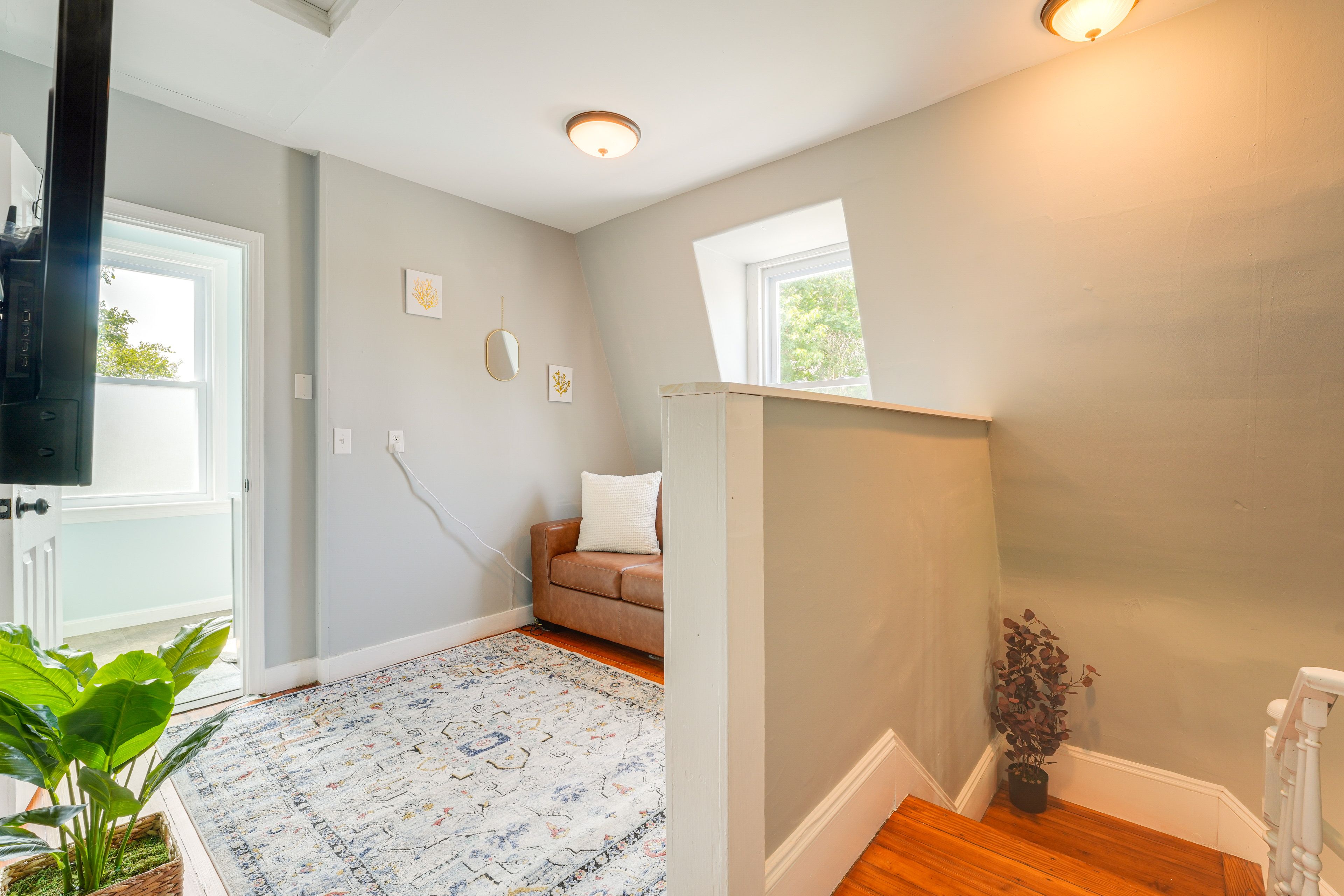 Upper Landing | 2nd Floor | Full Sleeper Sofa