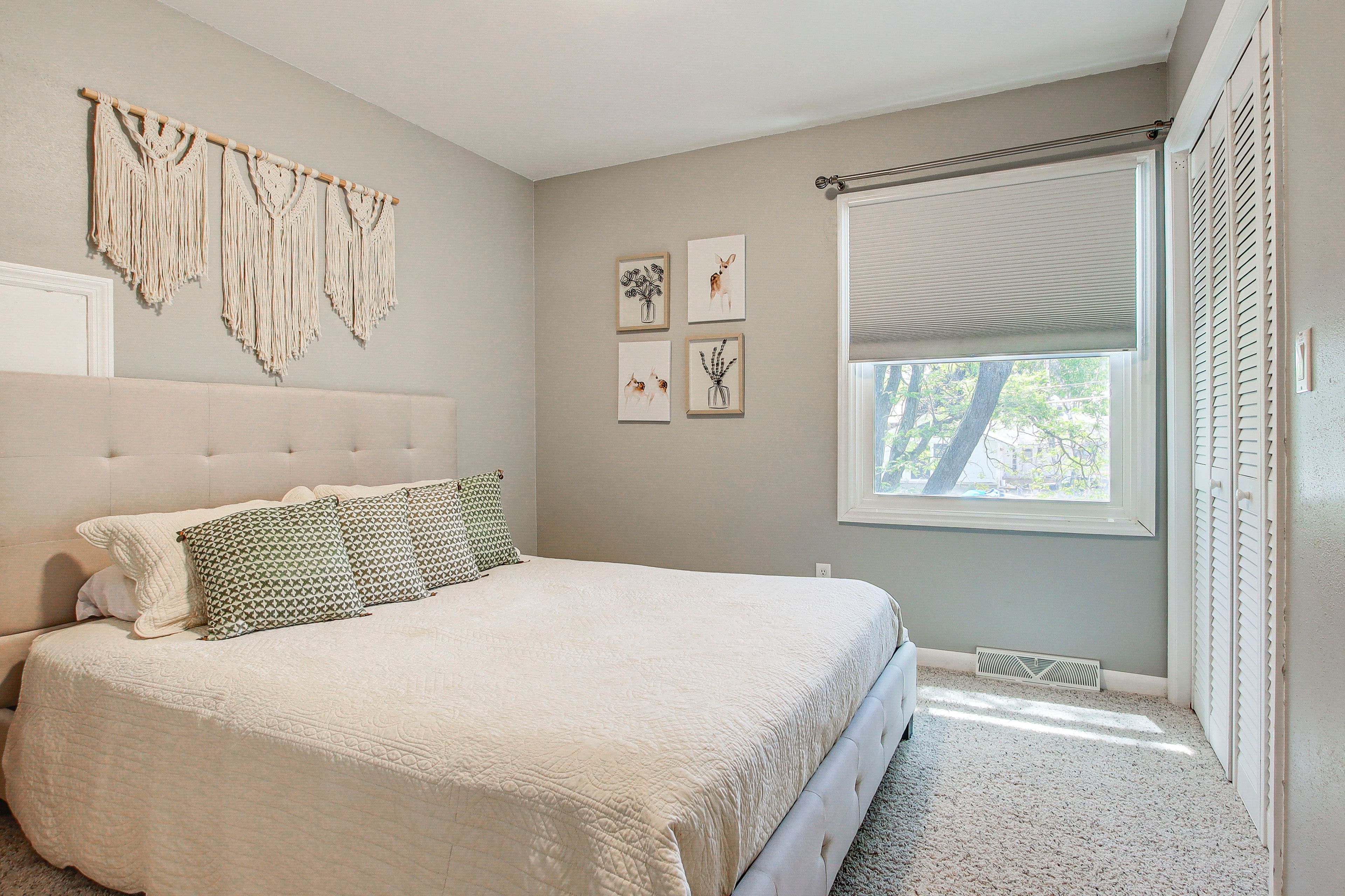 Bedroom 2 | Queen Bed | 2nd Floor | Linens Provided