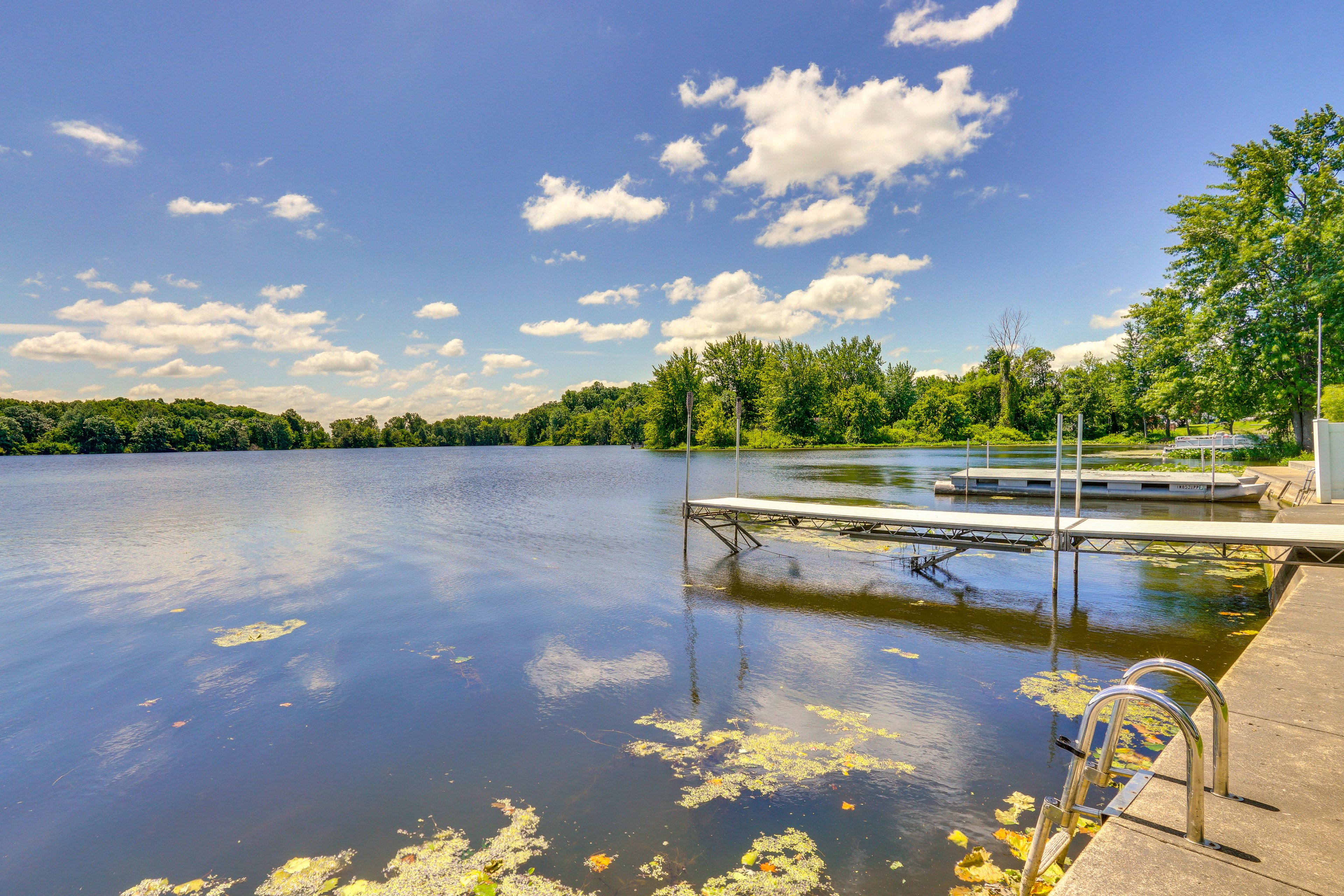 Private Boat Dock | Lake Access