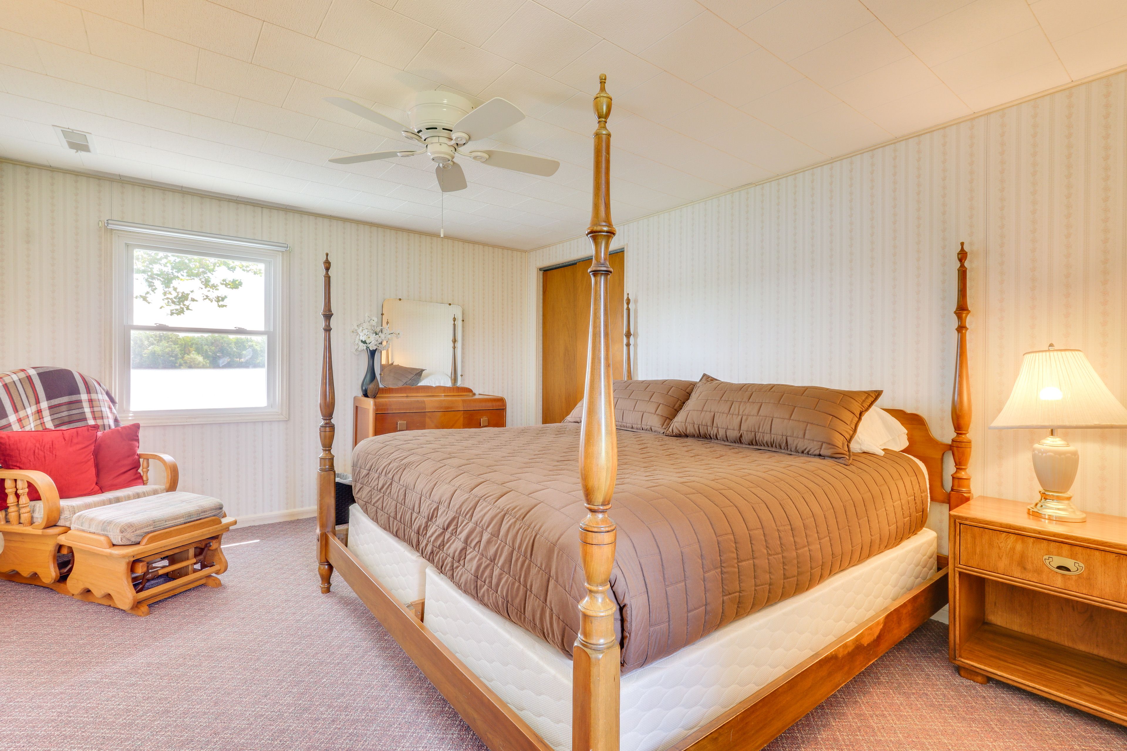 Bedroom 3 | King Bed | 2nd Floor
