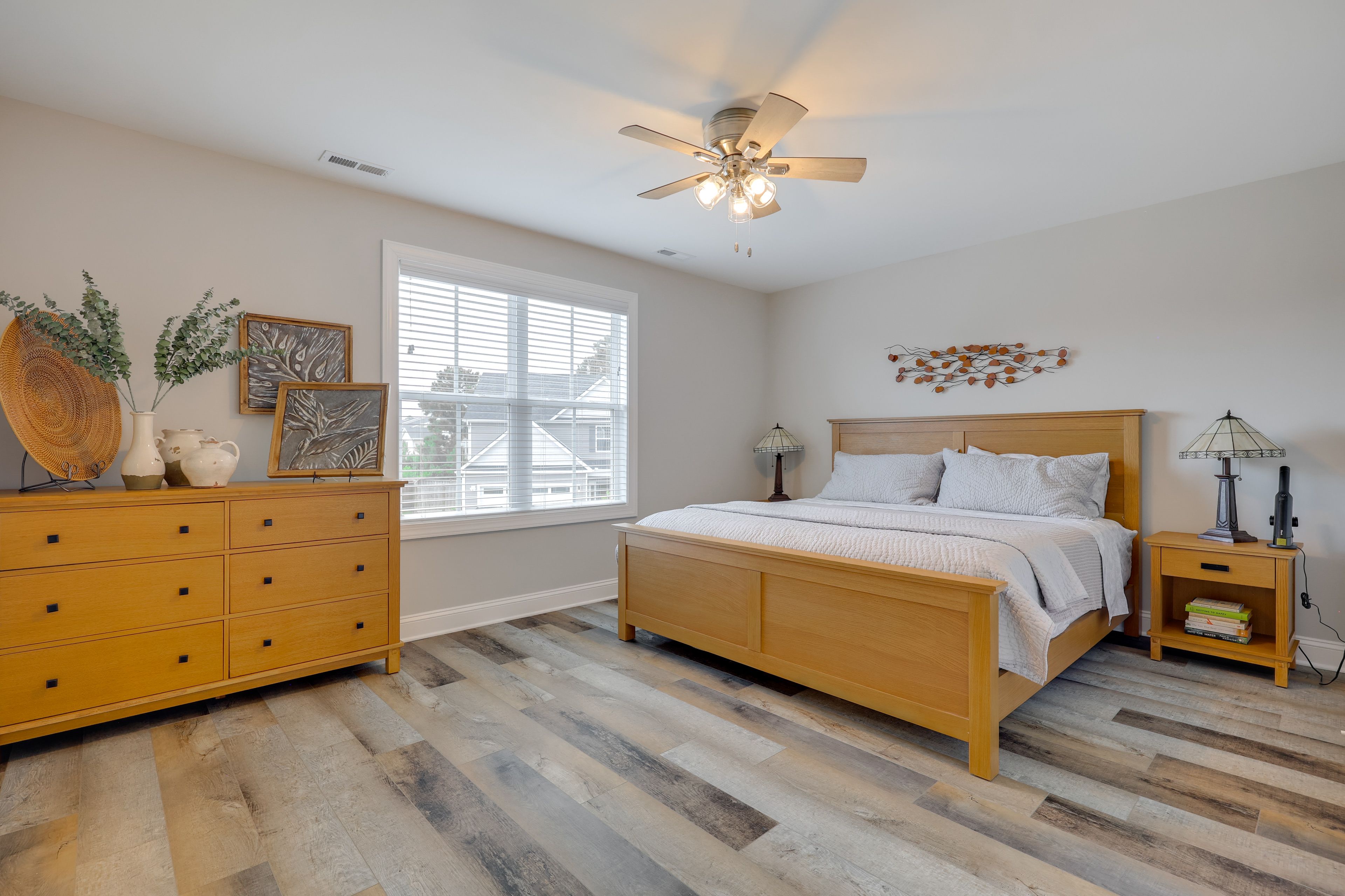 Bedroom 2 | King Bed | 2nd Floor