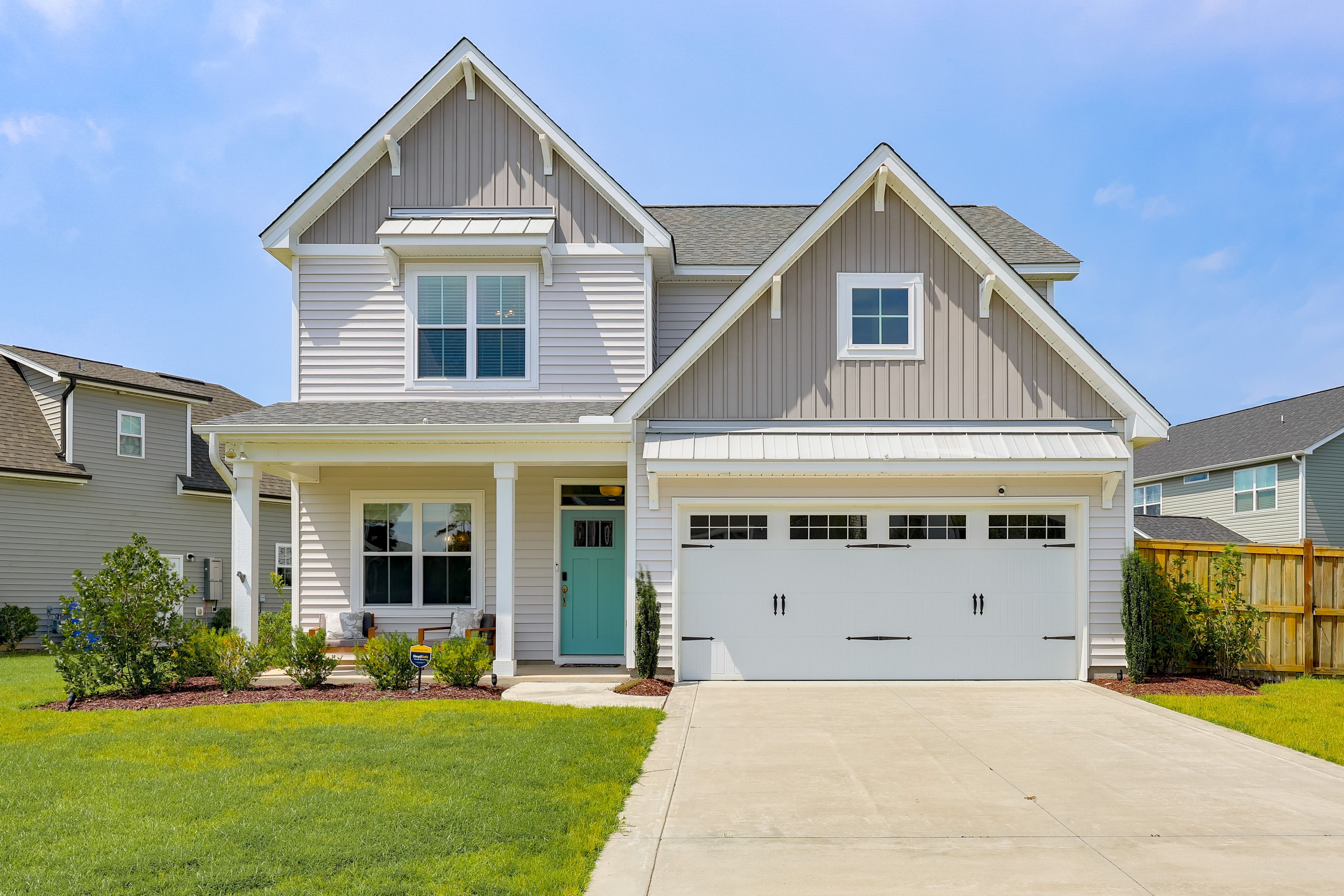 Wilmington Vacation Rental | 4BR | 4BA | 2,460 Sq Ft | 2 Steps to Enter