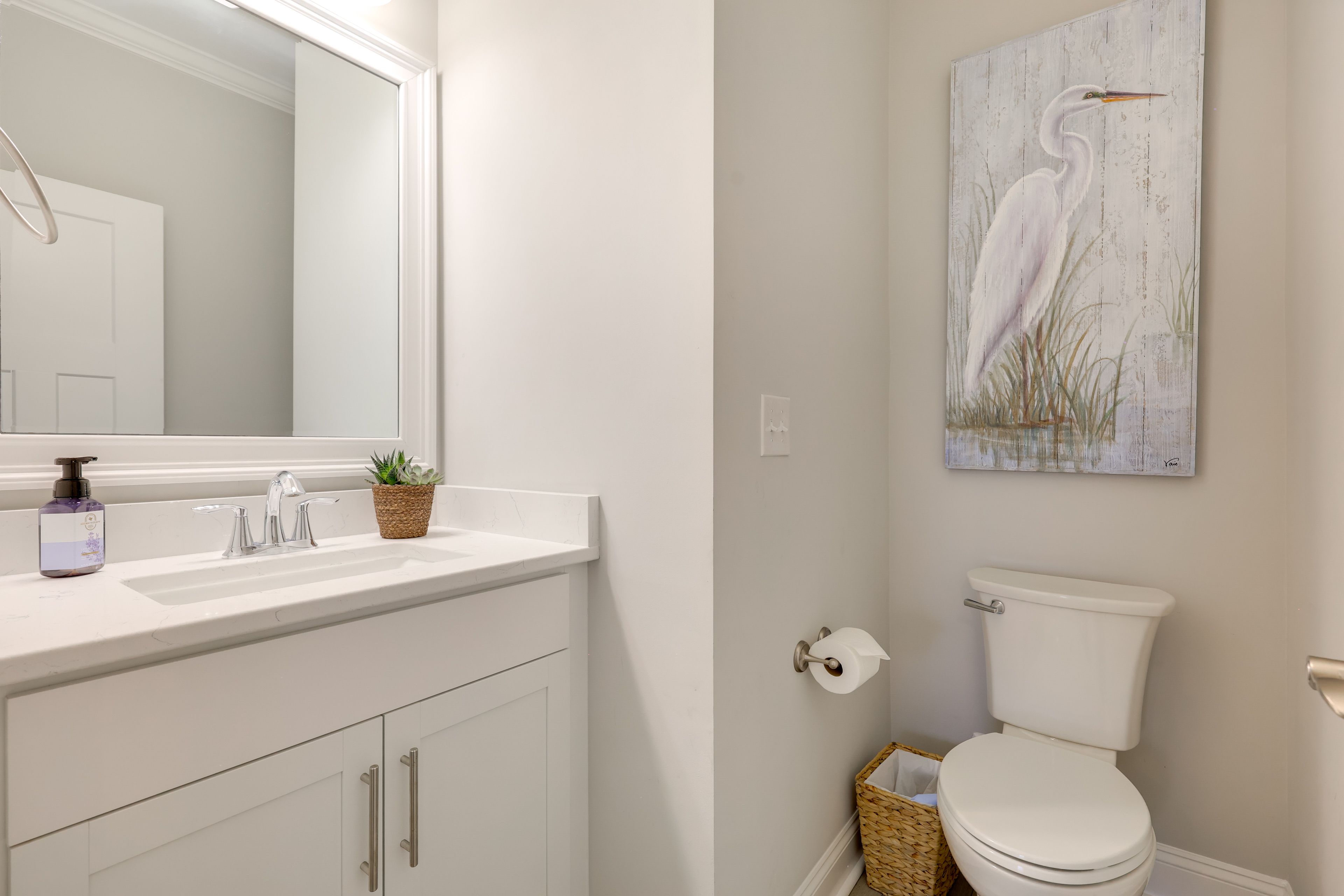 Half Bathroom | 1st Floor