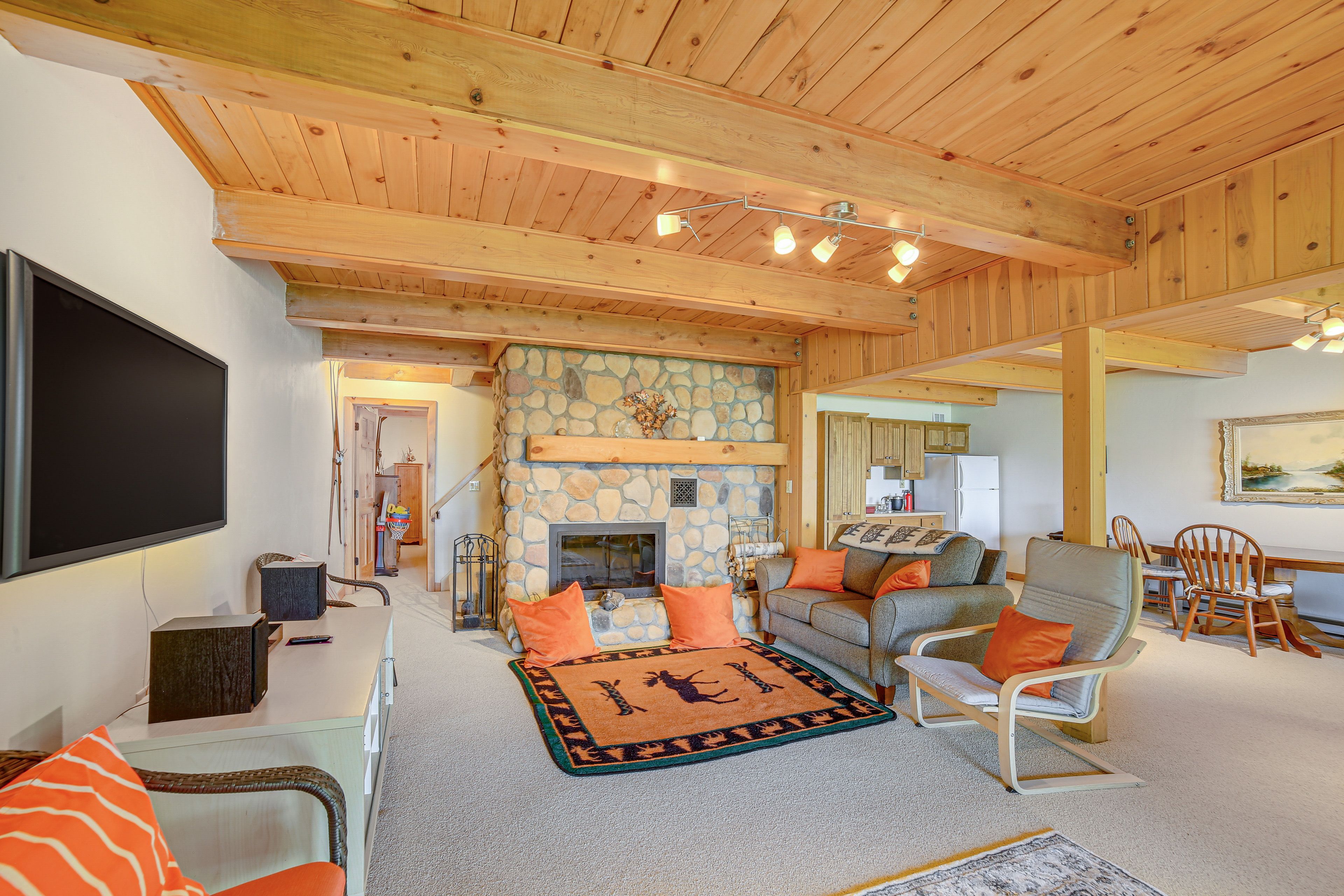 Living Room | Smart TV | Board Games & Books | Kitchenette | Lower Level