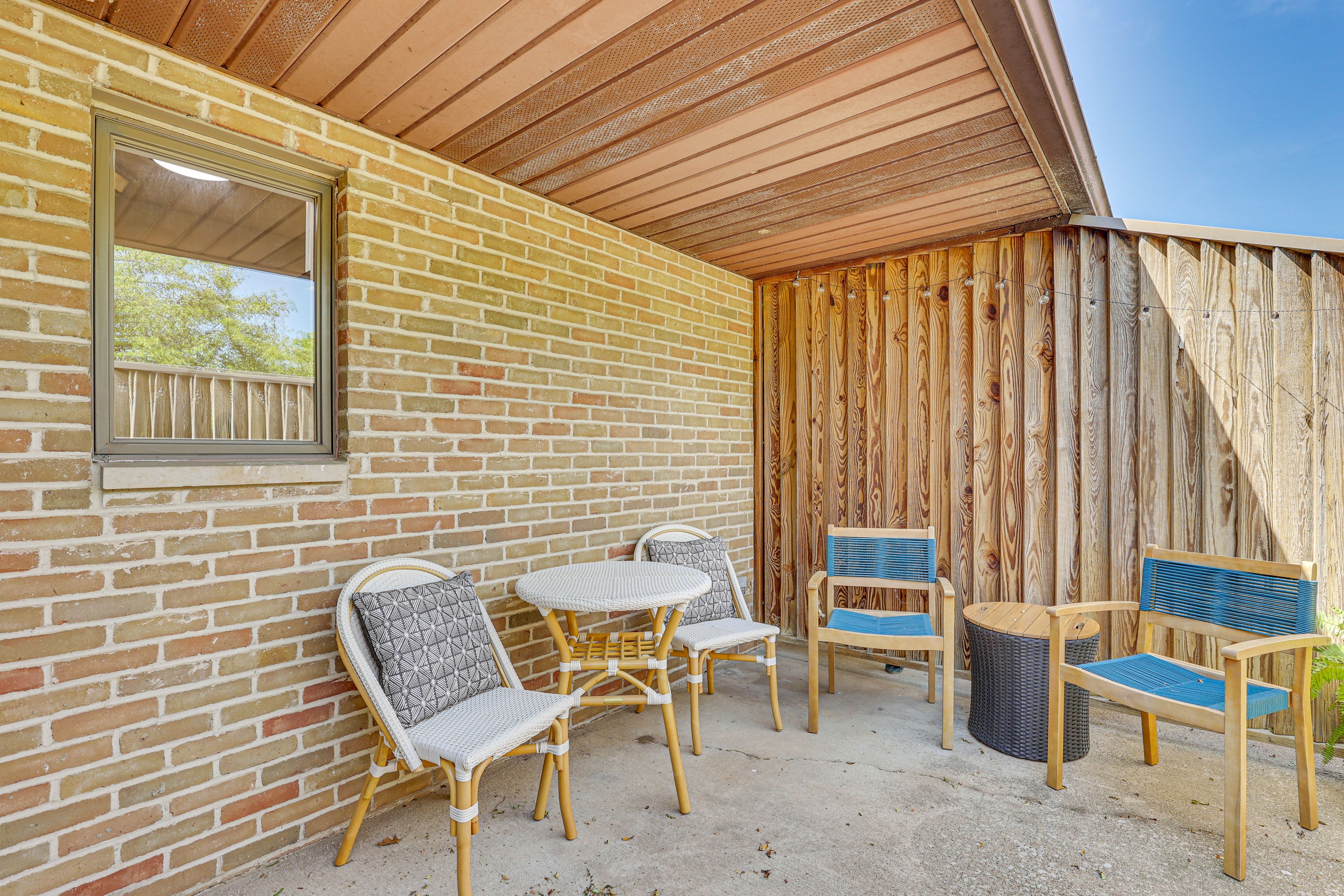 Townhome Exterior | Furnished Patio