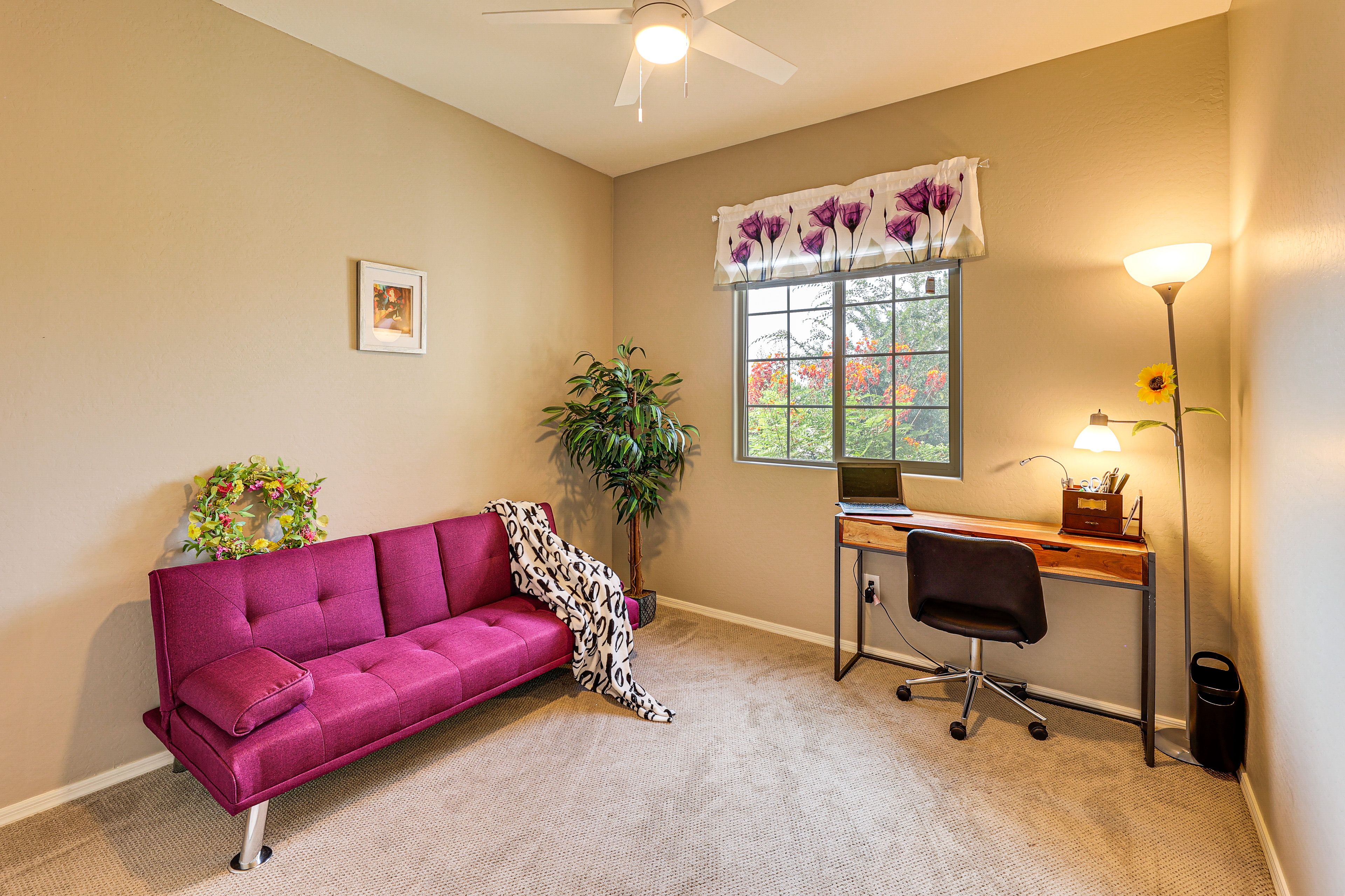 Bedroom 2 | Twin Futon (64" x 35") | Laptop-Friendly Workspace
